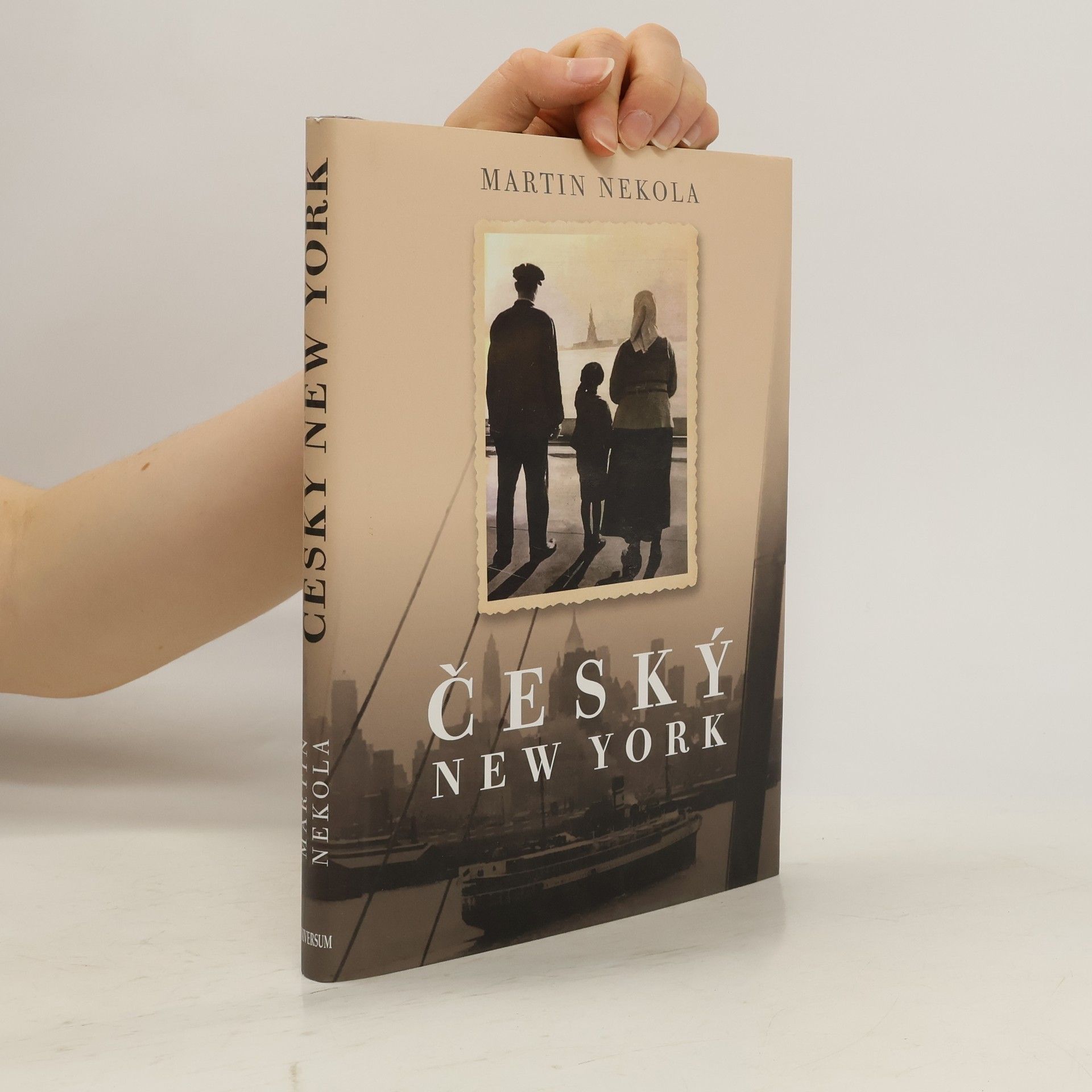 Martin Nekola Český New York