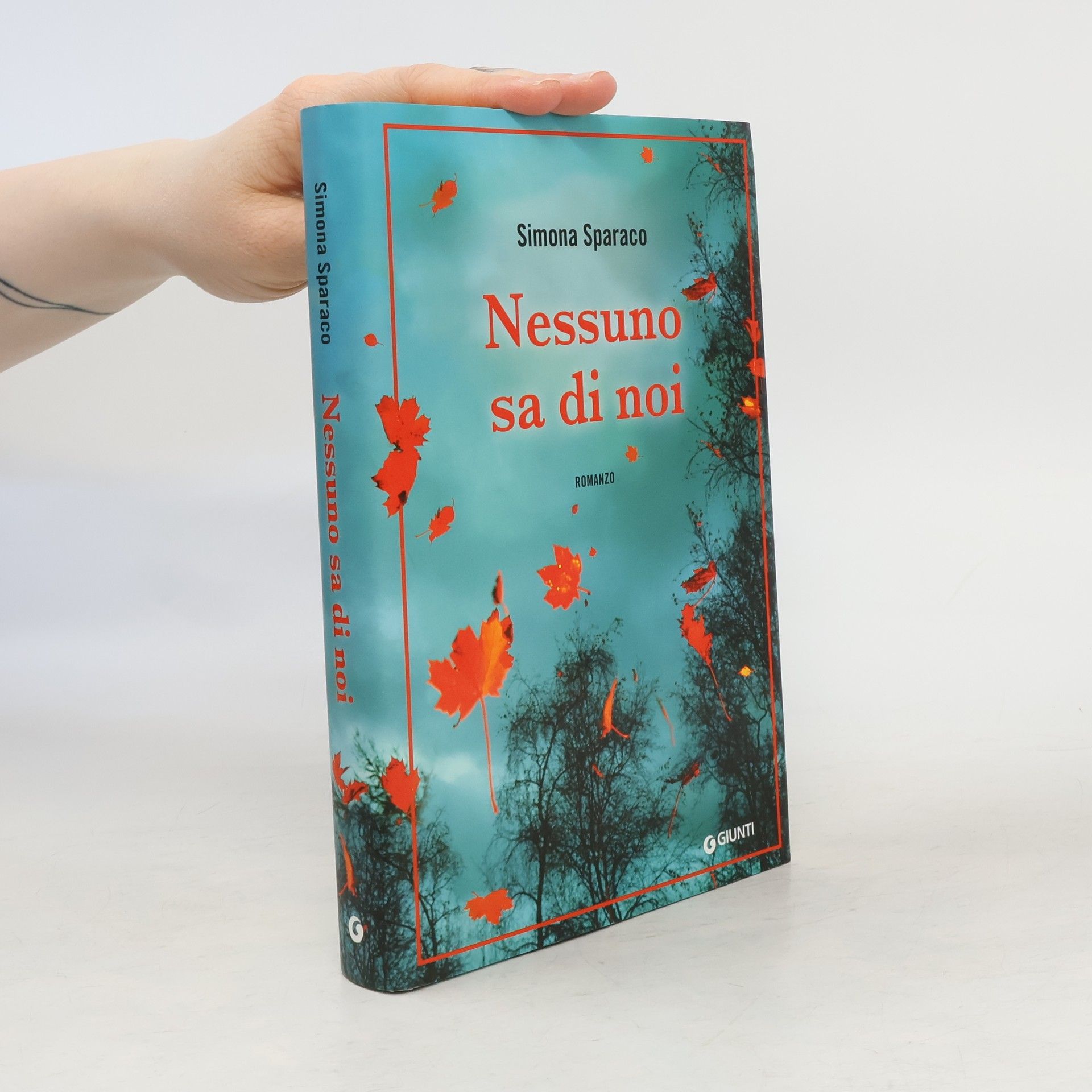 Simona Sparaco Nessuno sa di noi