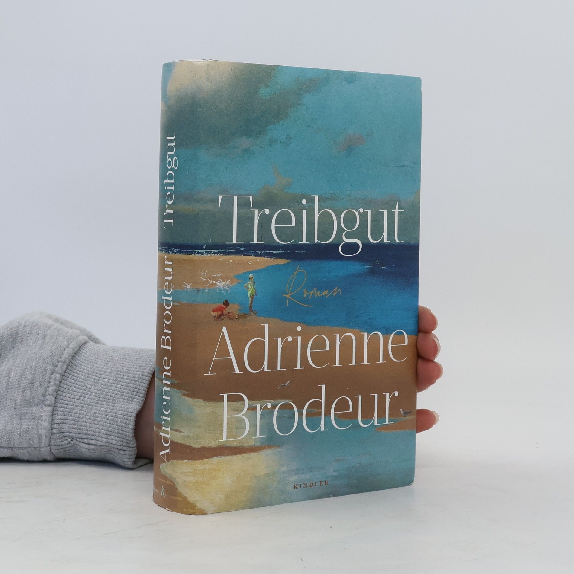 Adrienne Brodeur Treibgut