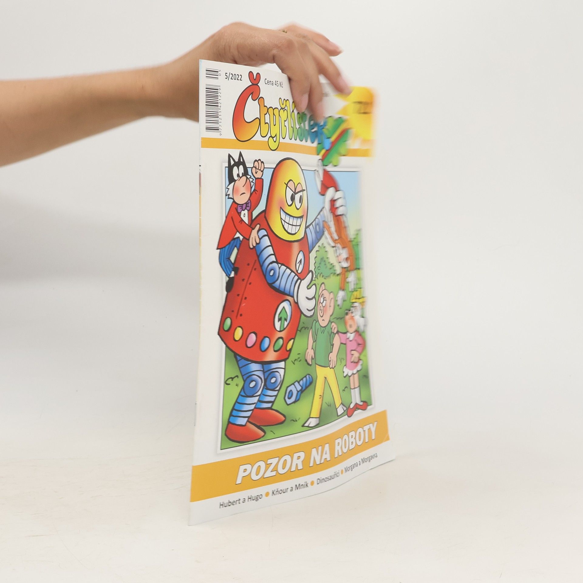 kolektiv Čtyřlístek 5/2022 721. Pozor na roboty