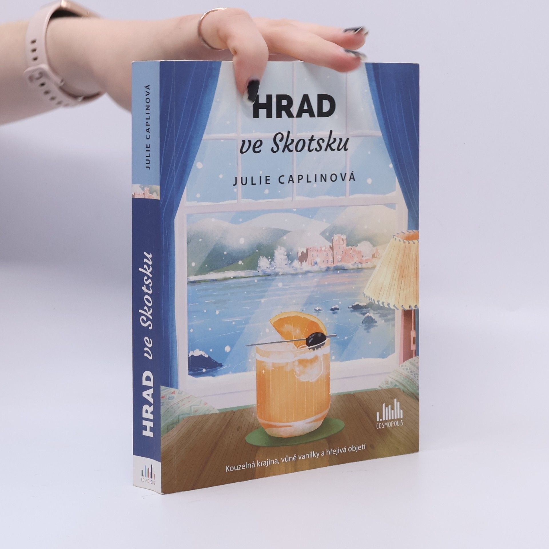 Julie Caplinová Hrad ve Skotsku