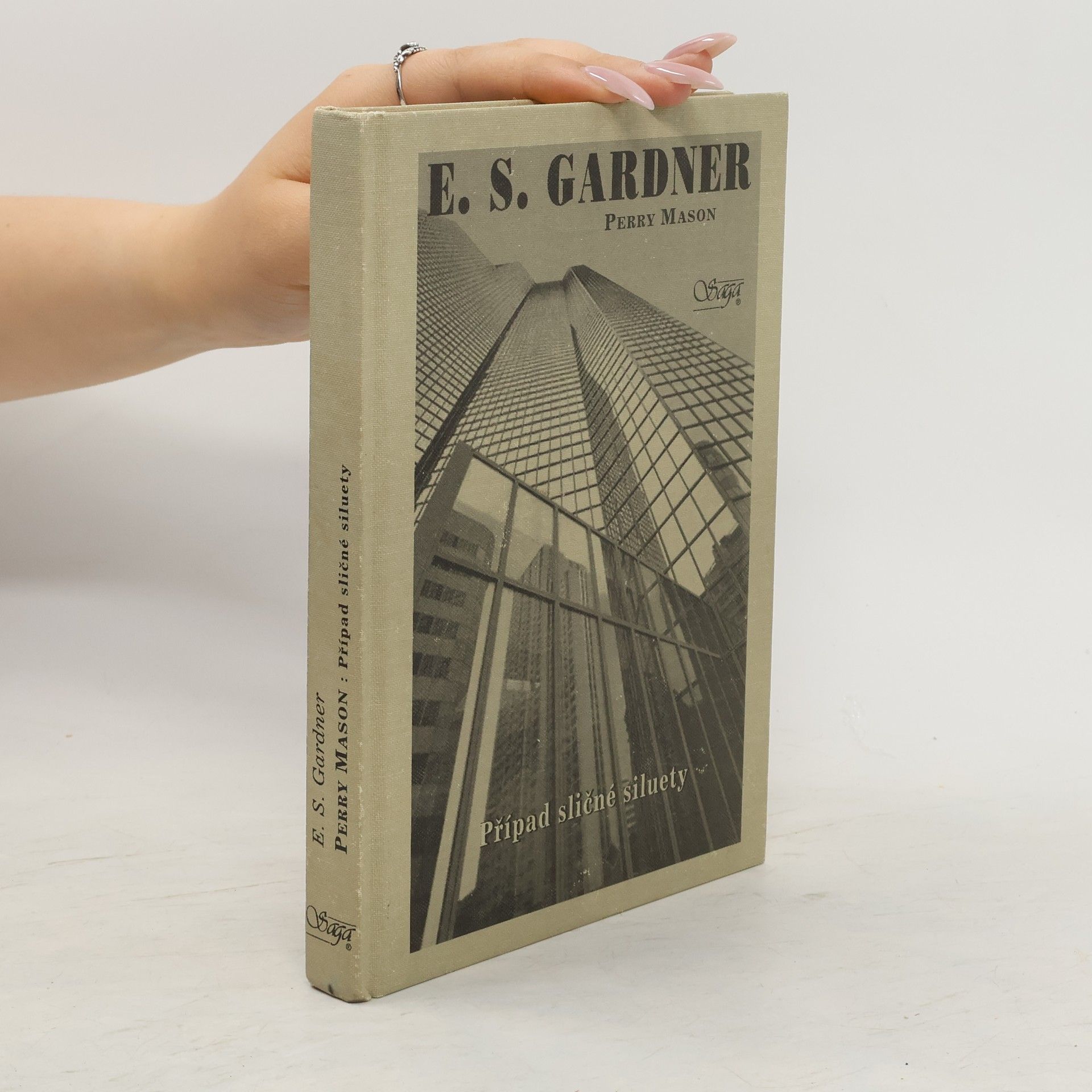 Erle Stanley Gardner Případ sličné siluety