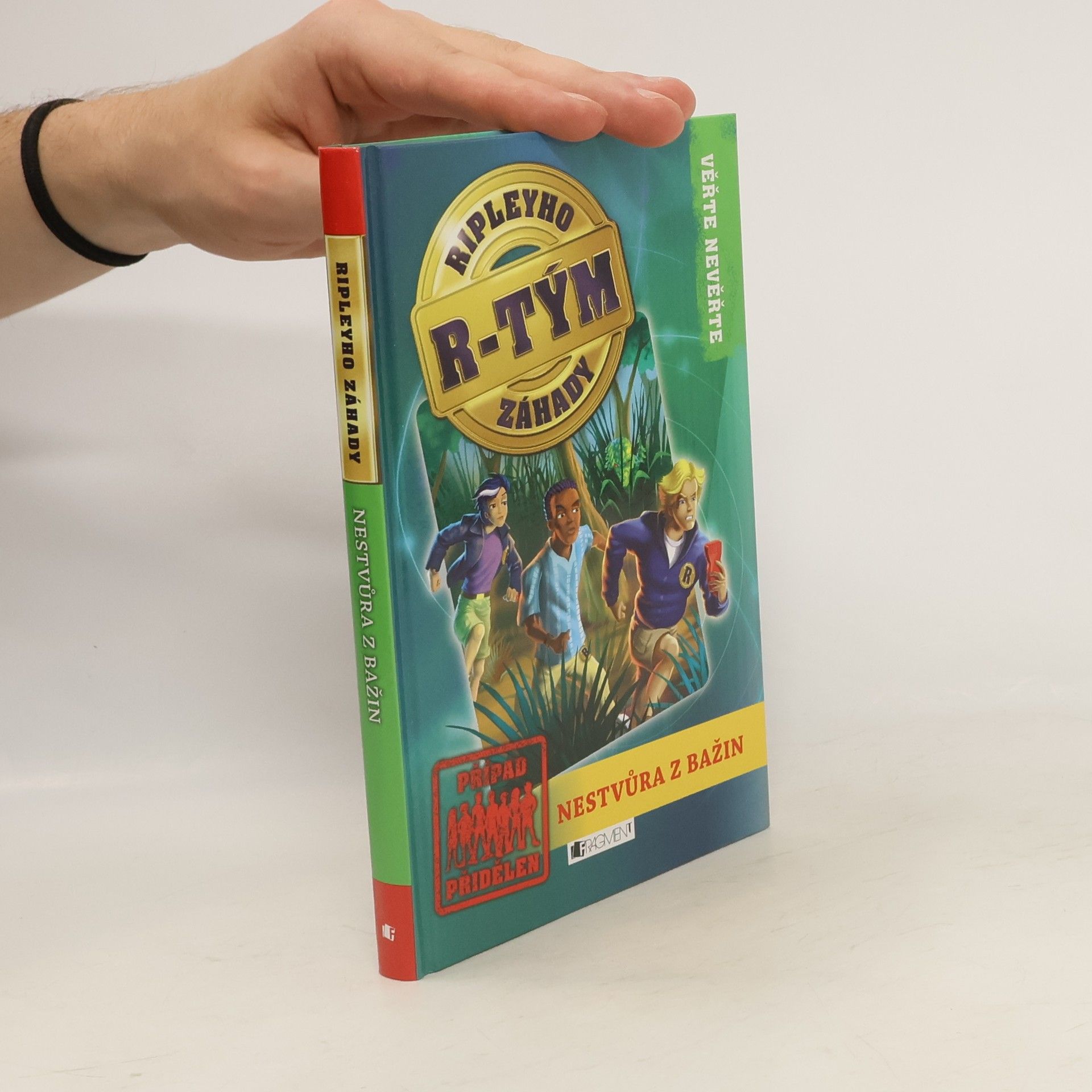 Kay Wilkins Ripleyho záhady - R-tým. Nestvůra z bažin