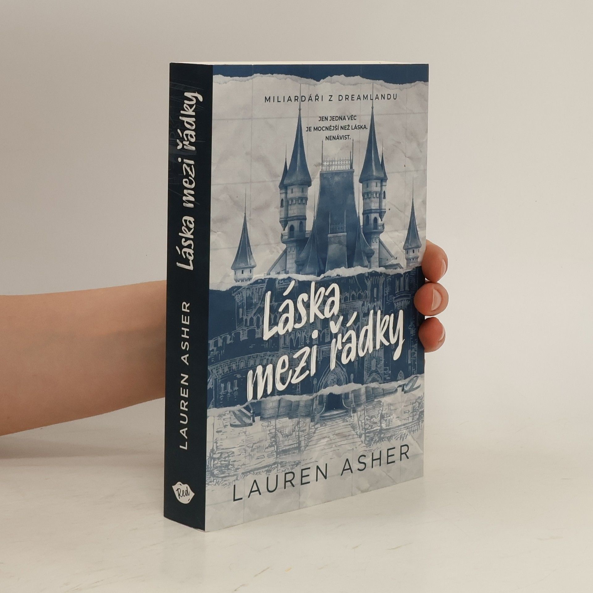 Lauren Asher Láska mezi řádky