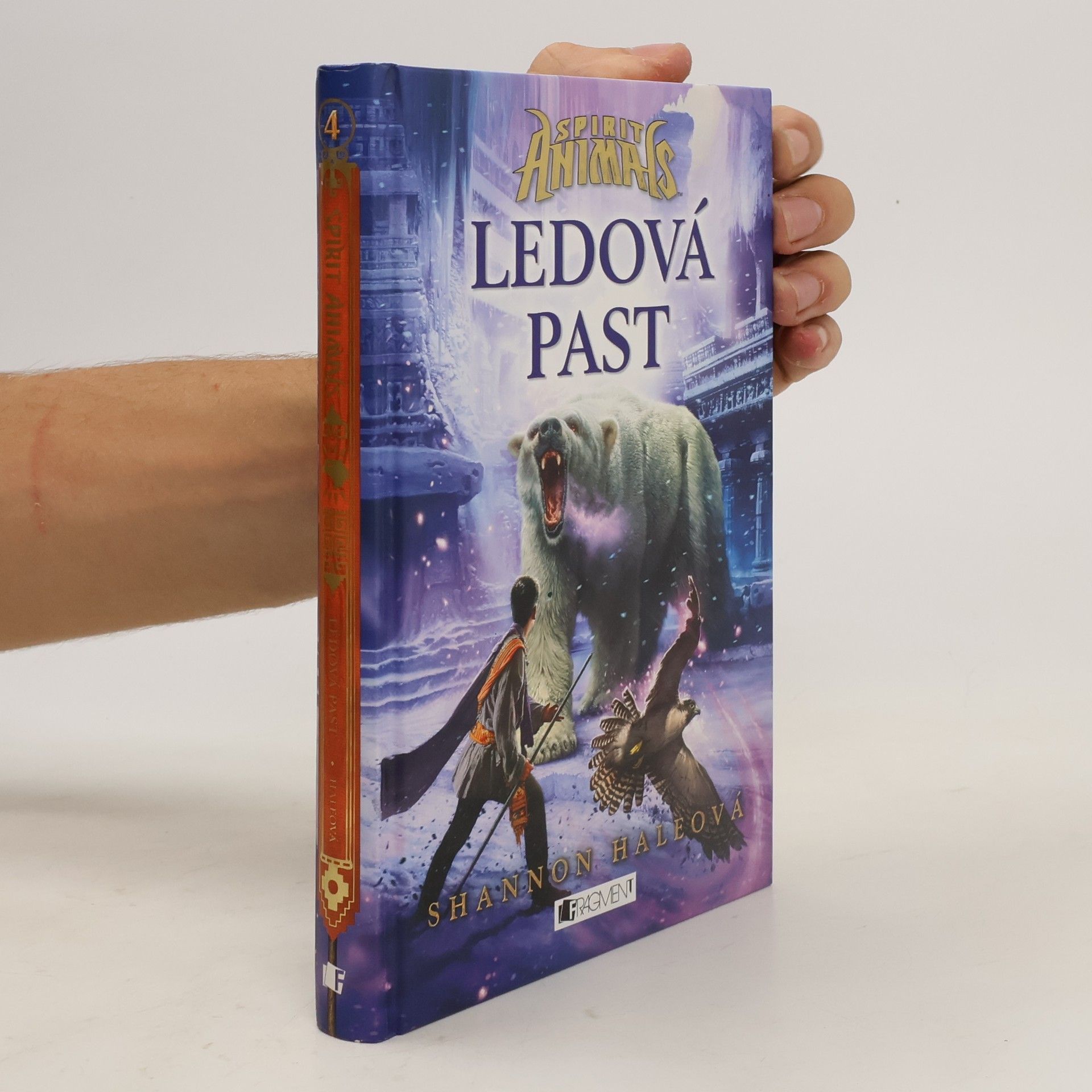 Shannon Hale Ledová past