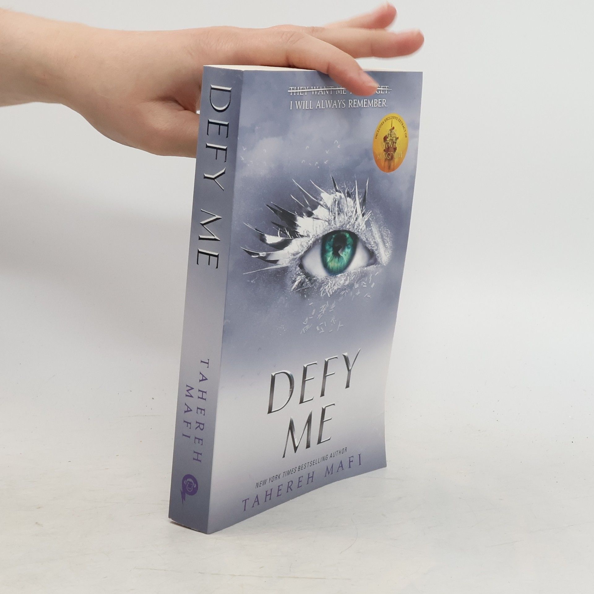 Tahereh Mafi Defy me