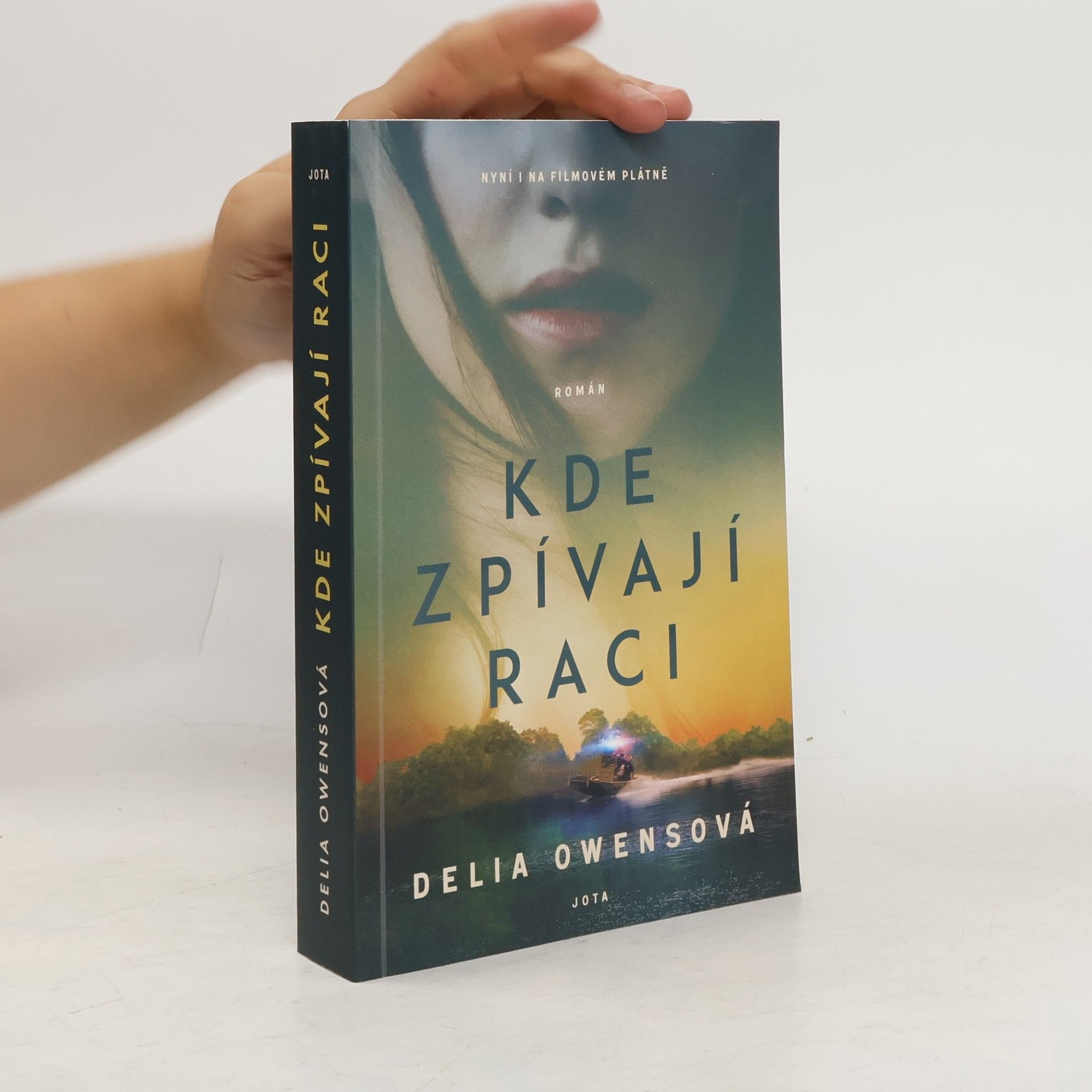 Delia Owens Kde zpívají raci