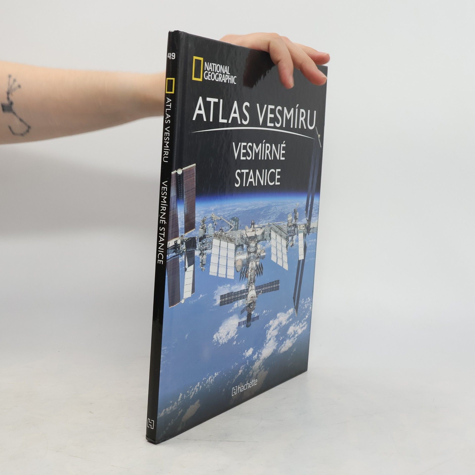 kolektiv Atlas Vesmíru 49. Vesmírné stanice
