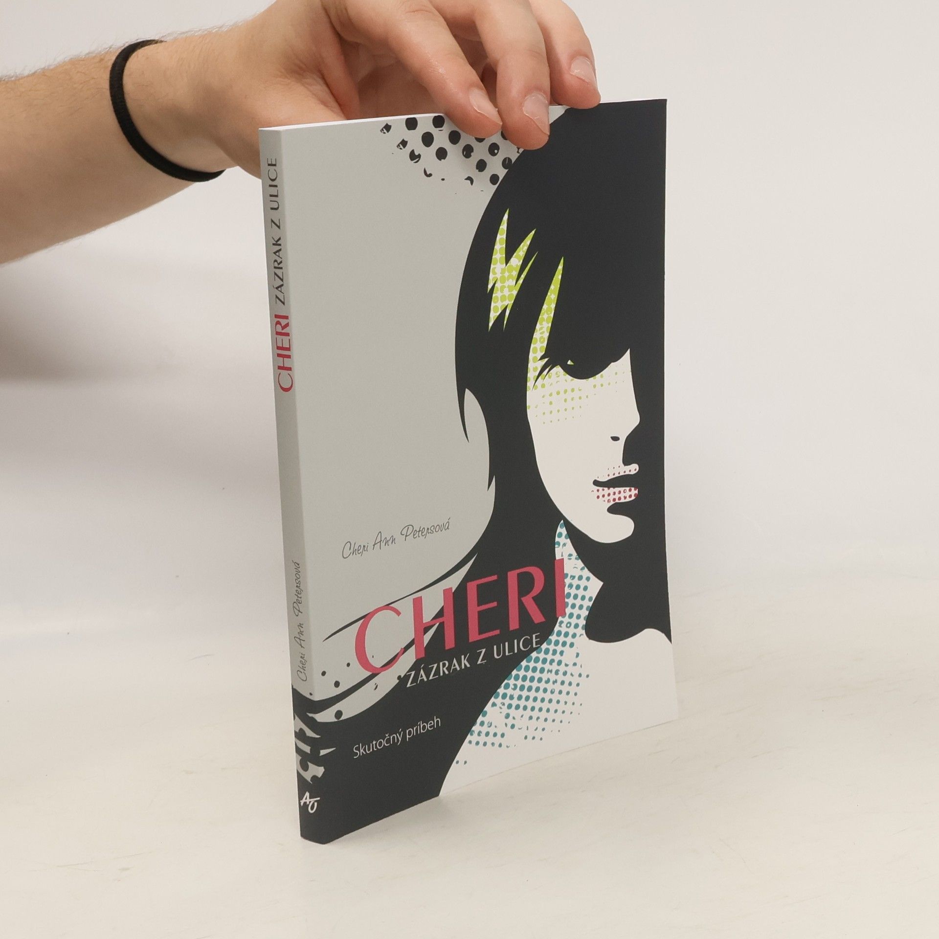 Cherie Ann Peters Cheri - Zázrak z ulice