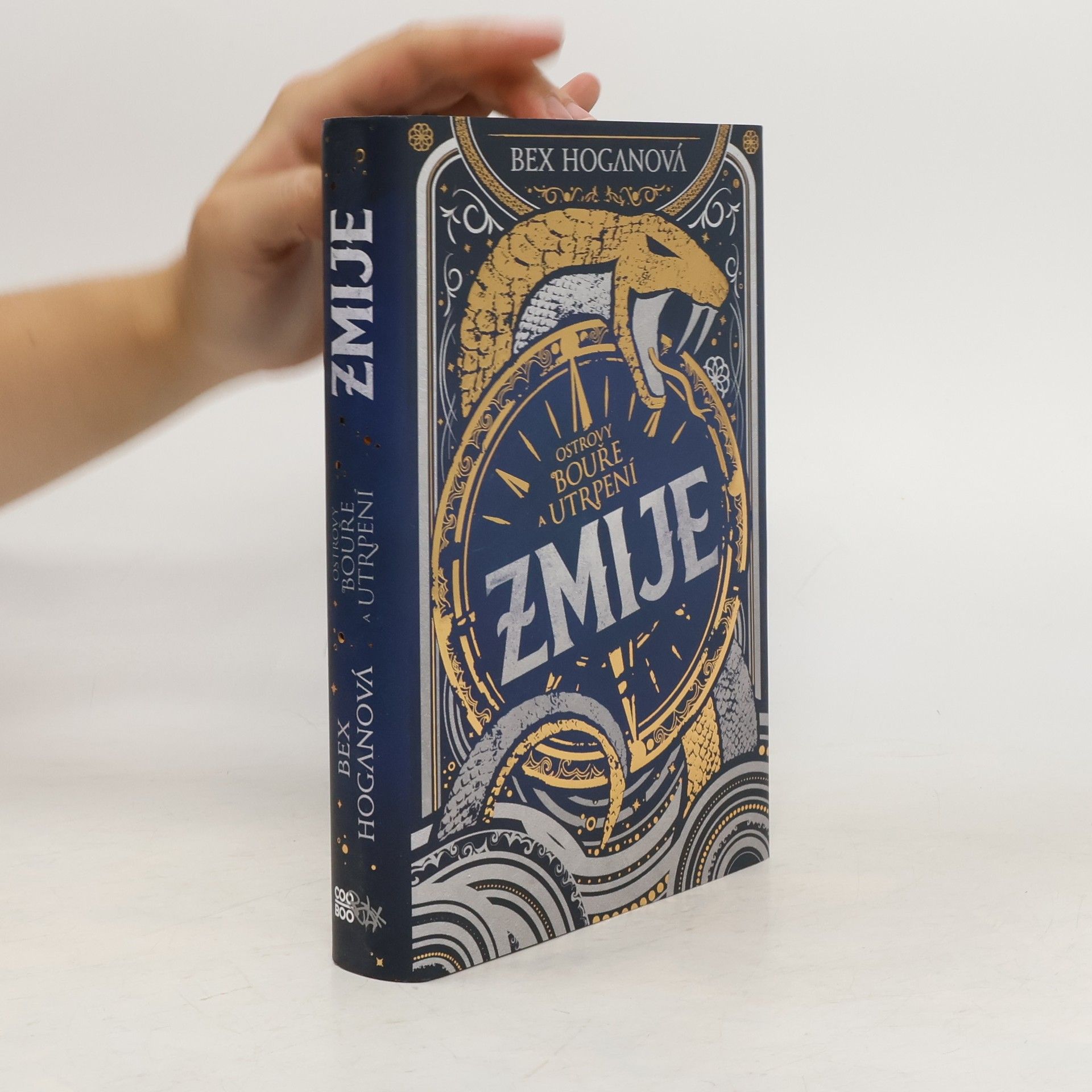 Ostrovy bouře a utrpení. Zmije