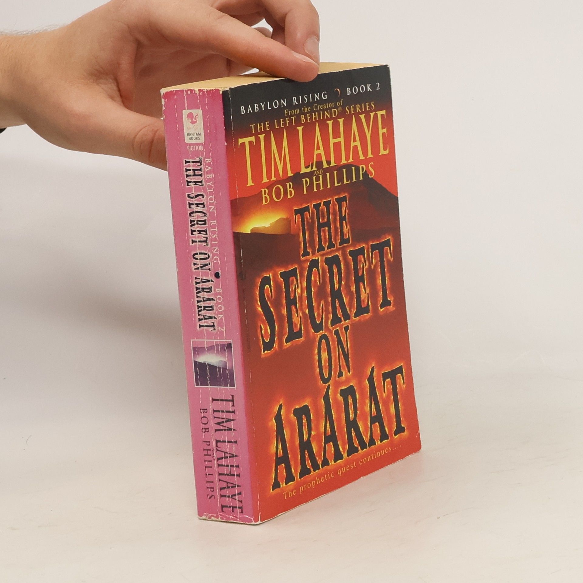 Tim LaHaye Babylon Rising. The Secret on Ararat