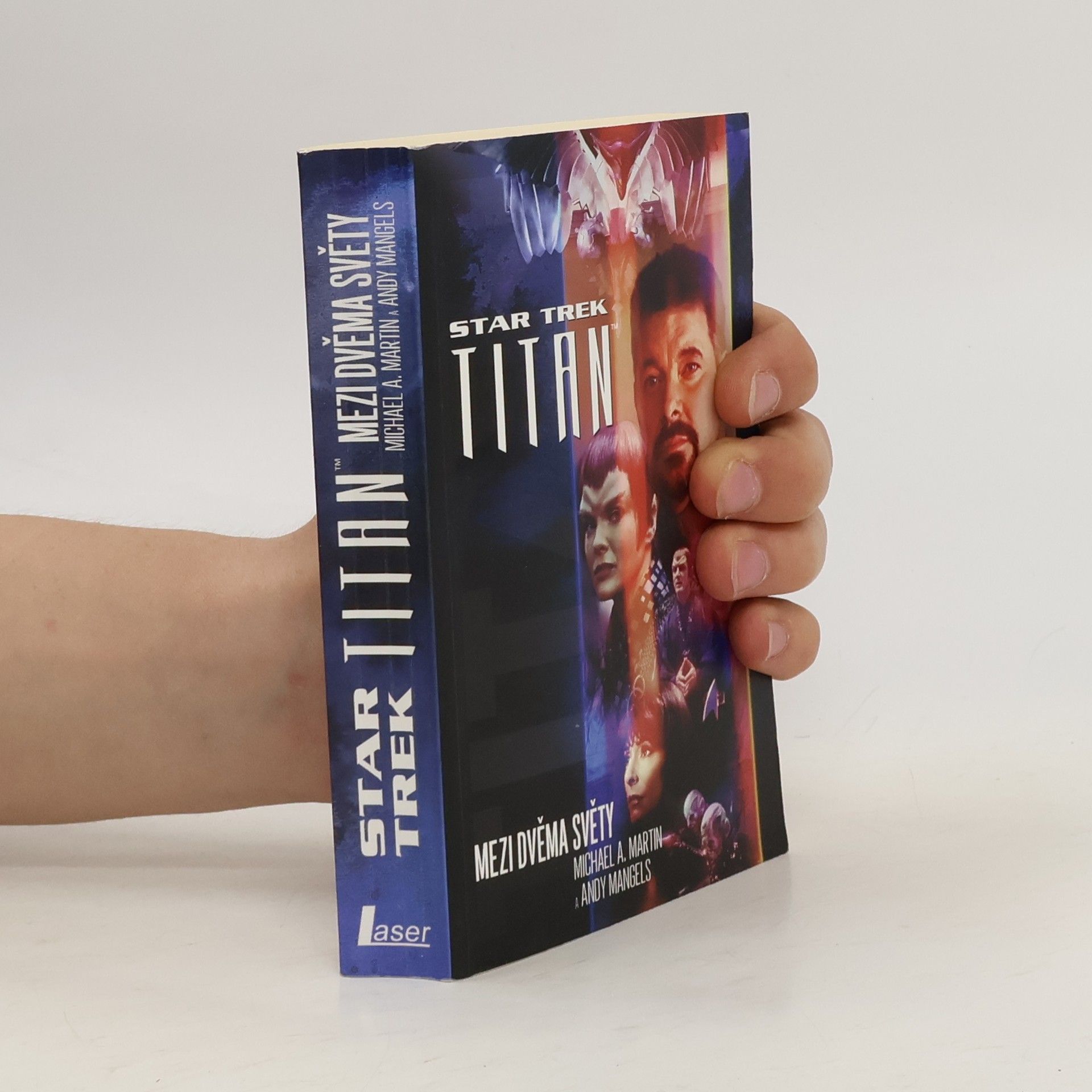 Michael A. Martin Star trek: Mezi dvěma světy