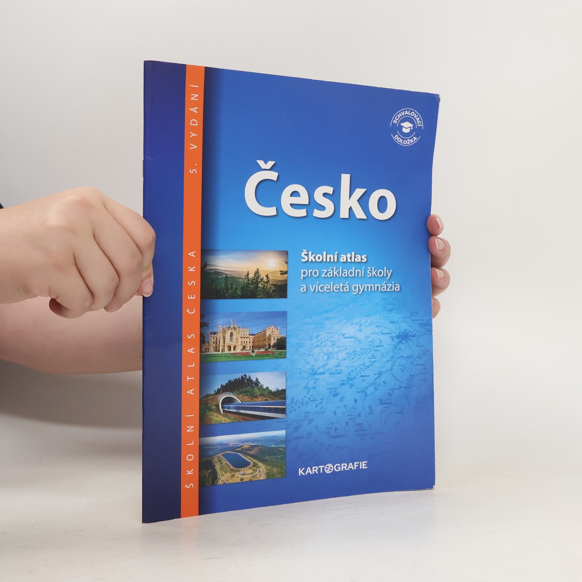 kolektiv Česko: školní atlas pro základní školy a víceletá gymnázia