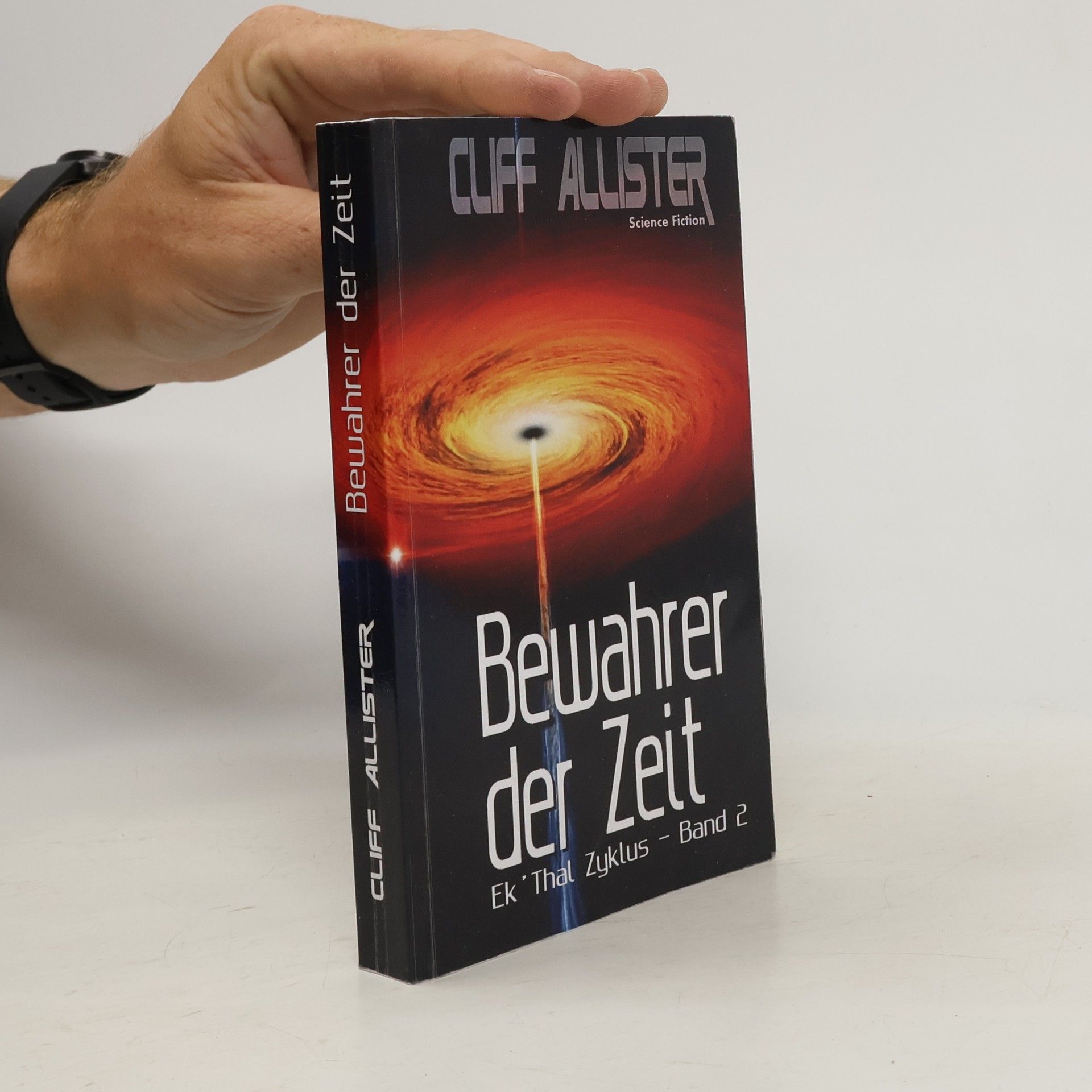 Cliff Allister Bewahrer der Zeit
