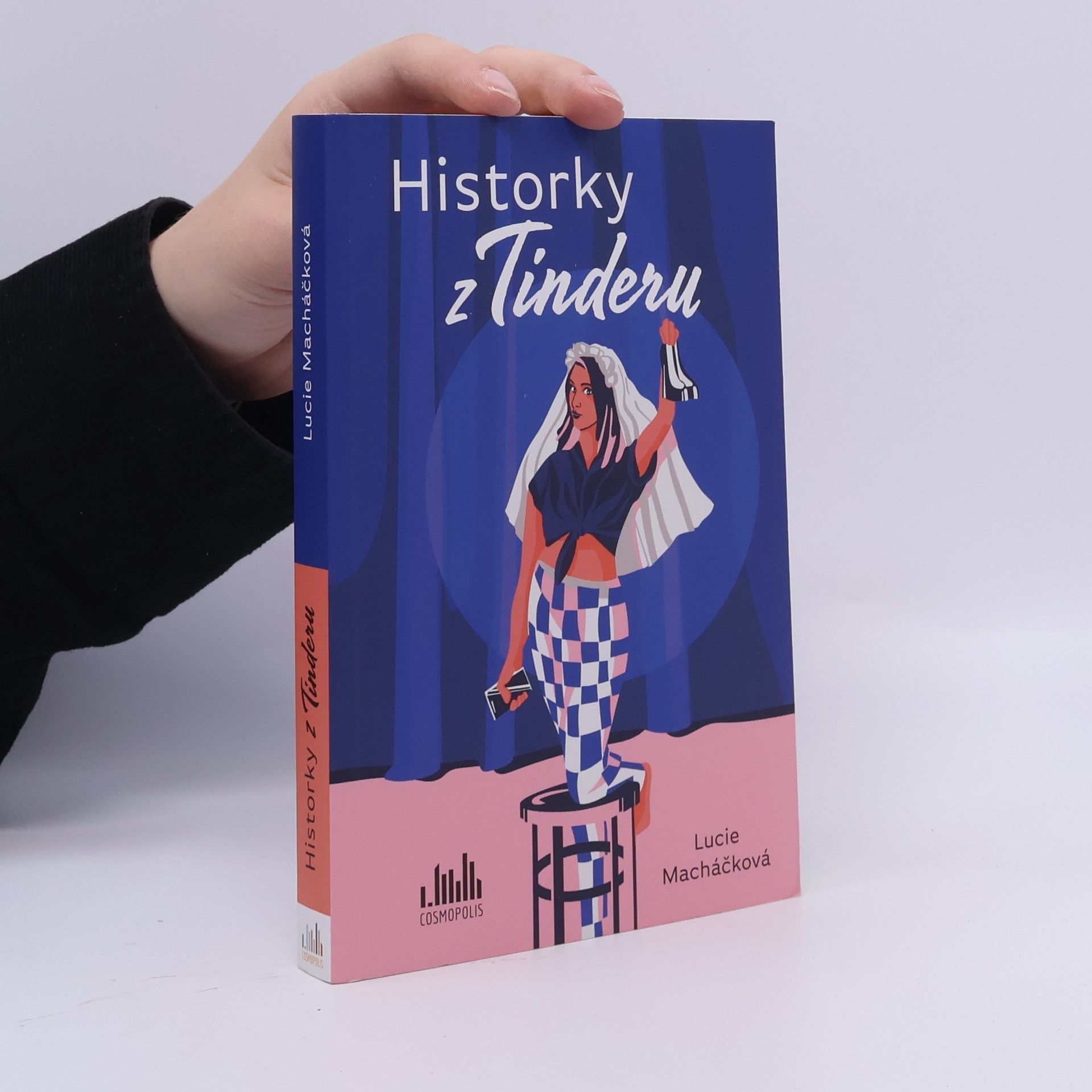 Lucie Macháčková Historky z Tinderu