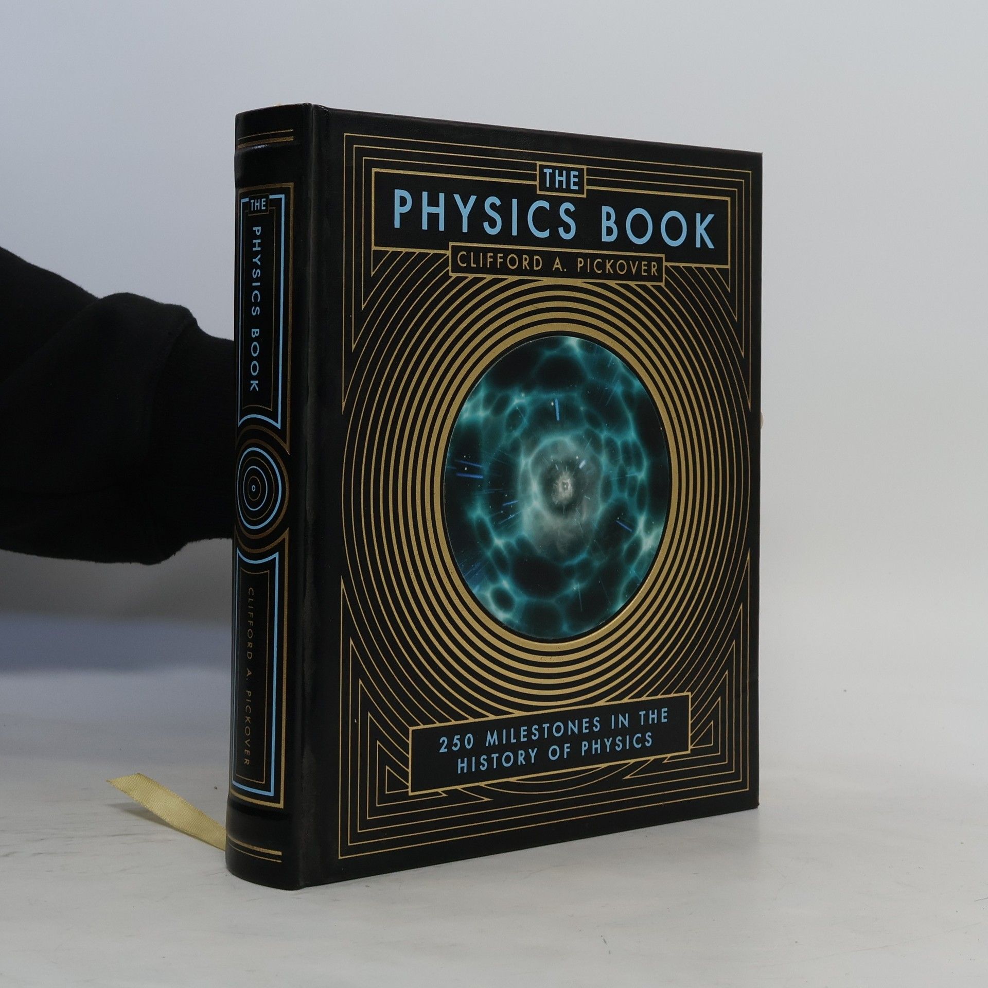 Clifford A. Pickover The Physics Book