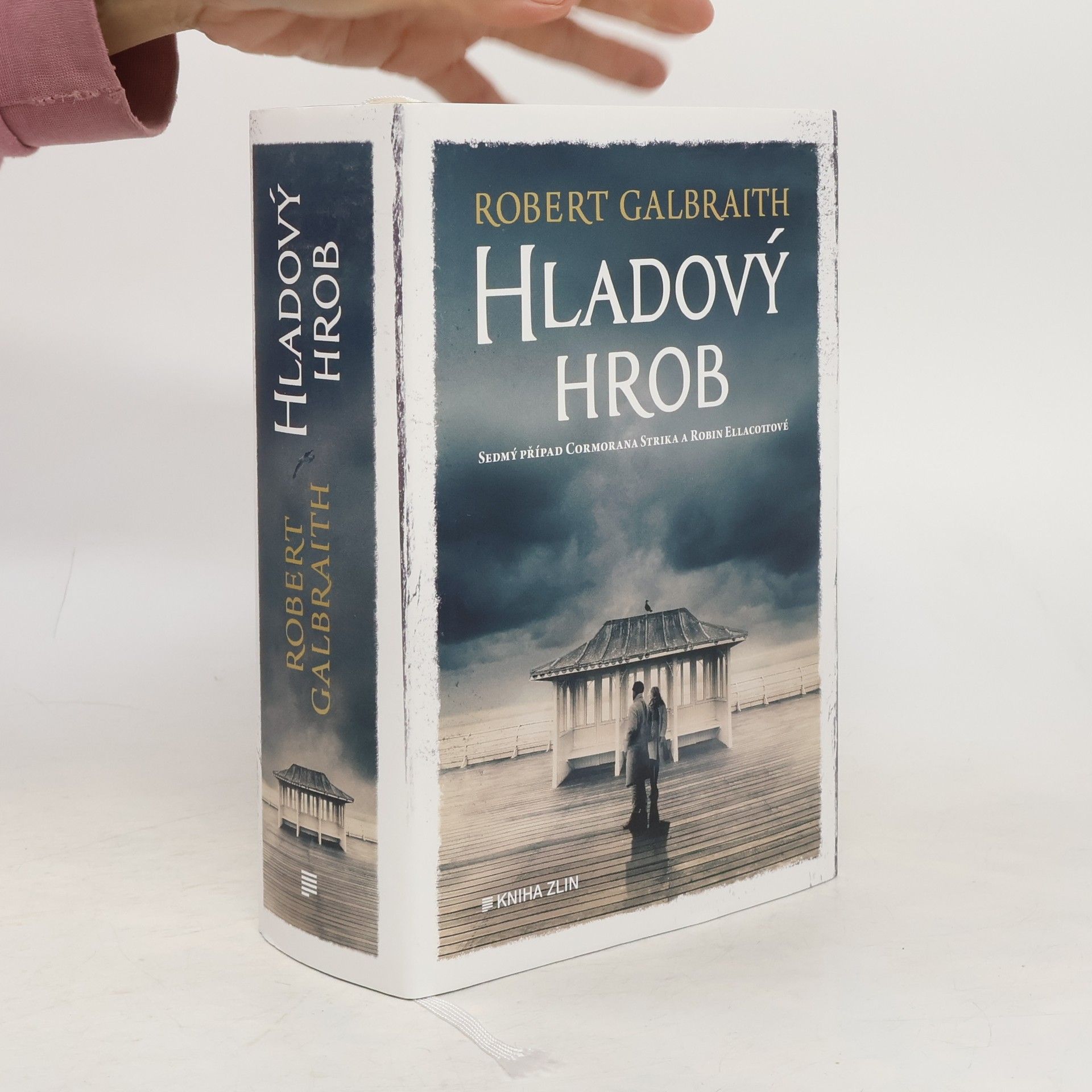 Robert Galbraith Hladový hrob