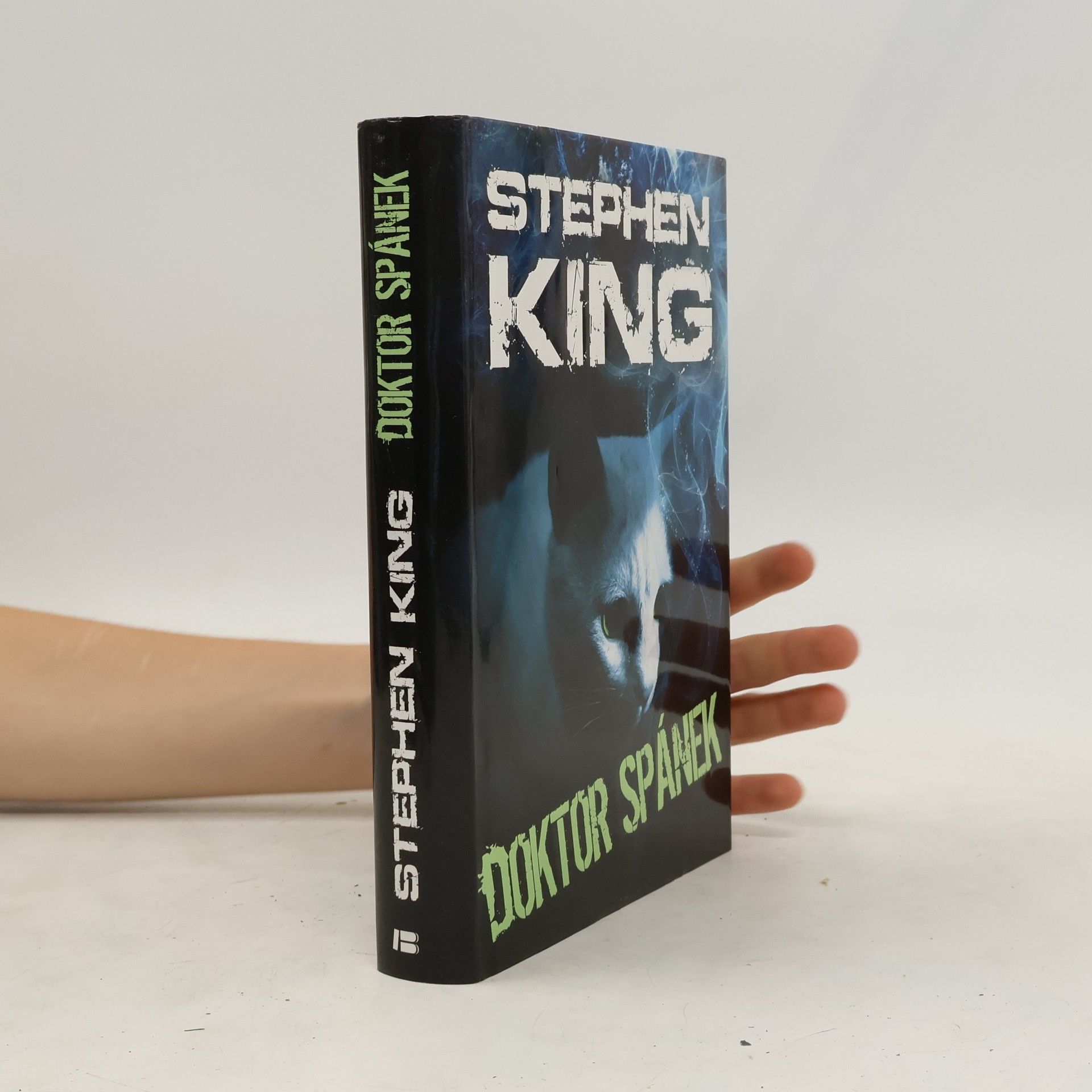 Stephen King Doktor Spánek