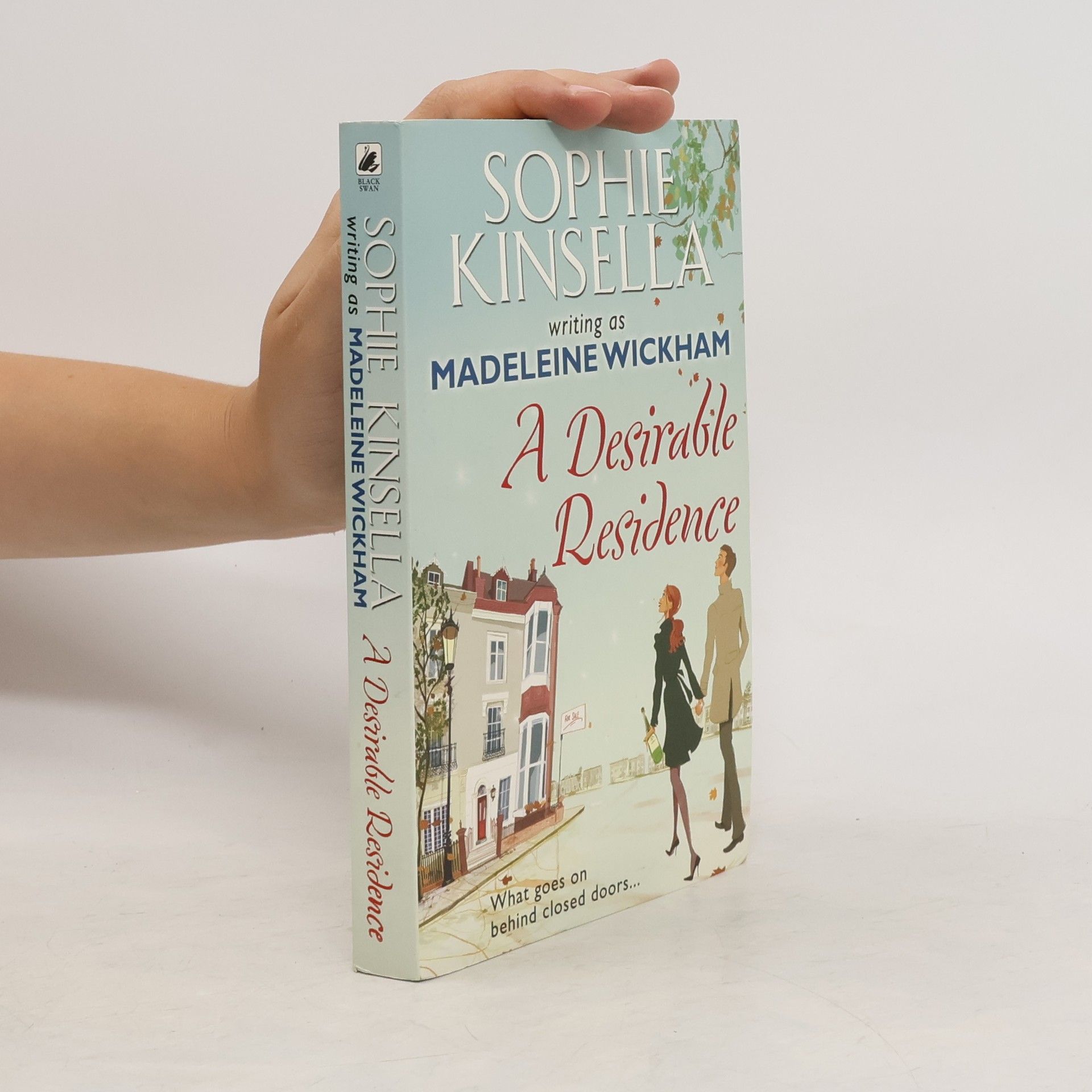 Madeleine Wickham A Desirable Residence