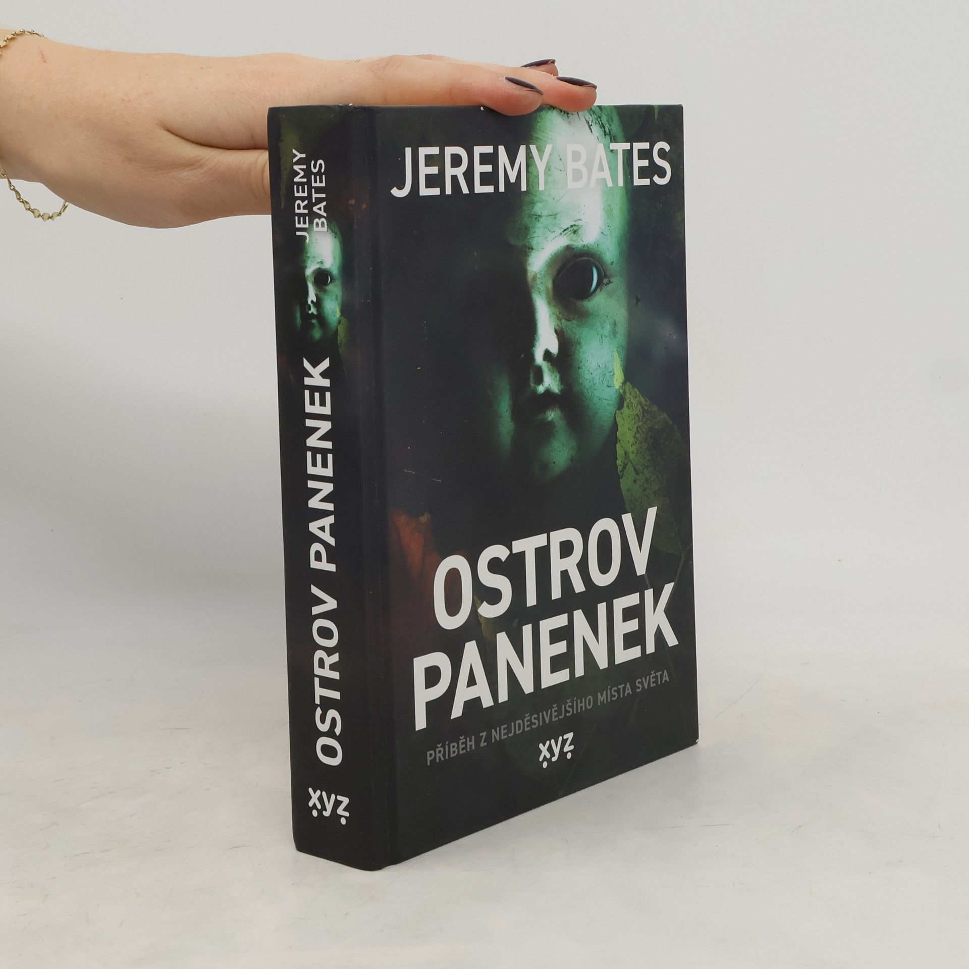 Jeremy Bates Ostrov panenek