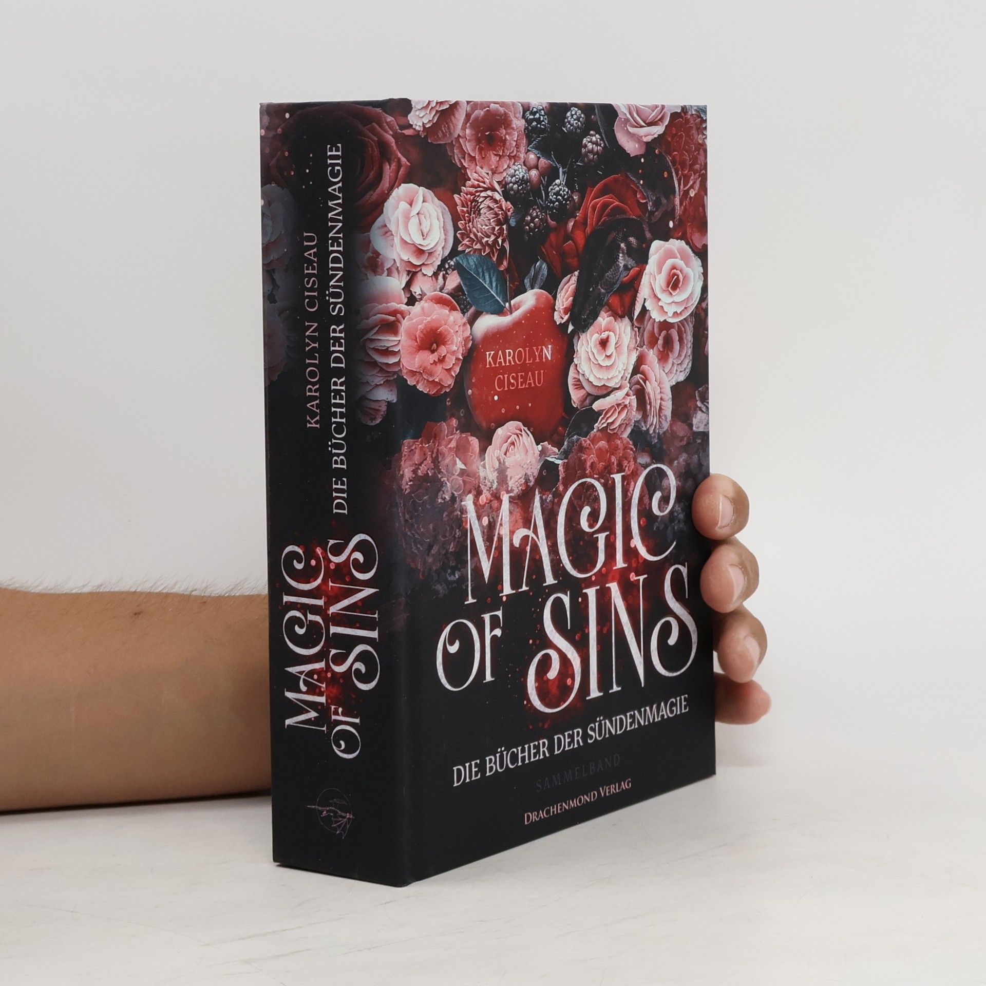 Karolyn Ciseau Magic of sins