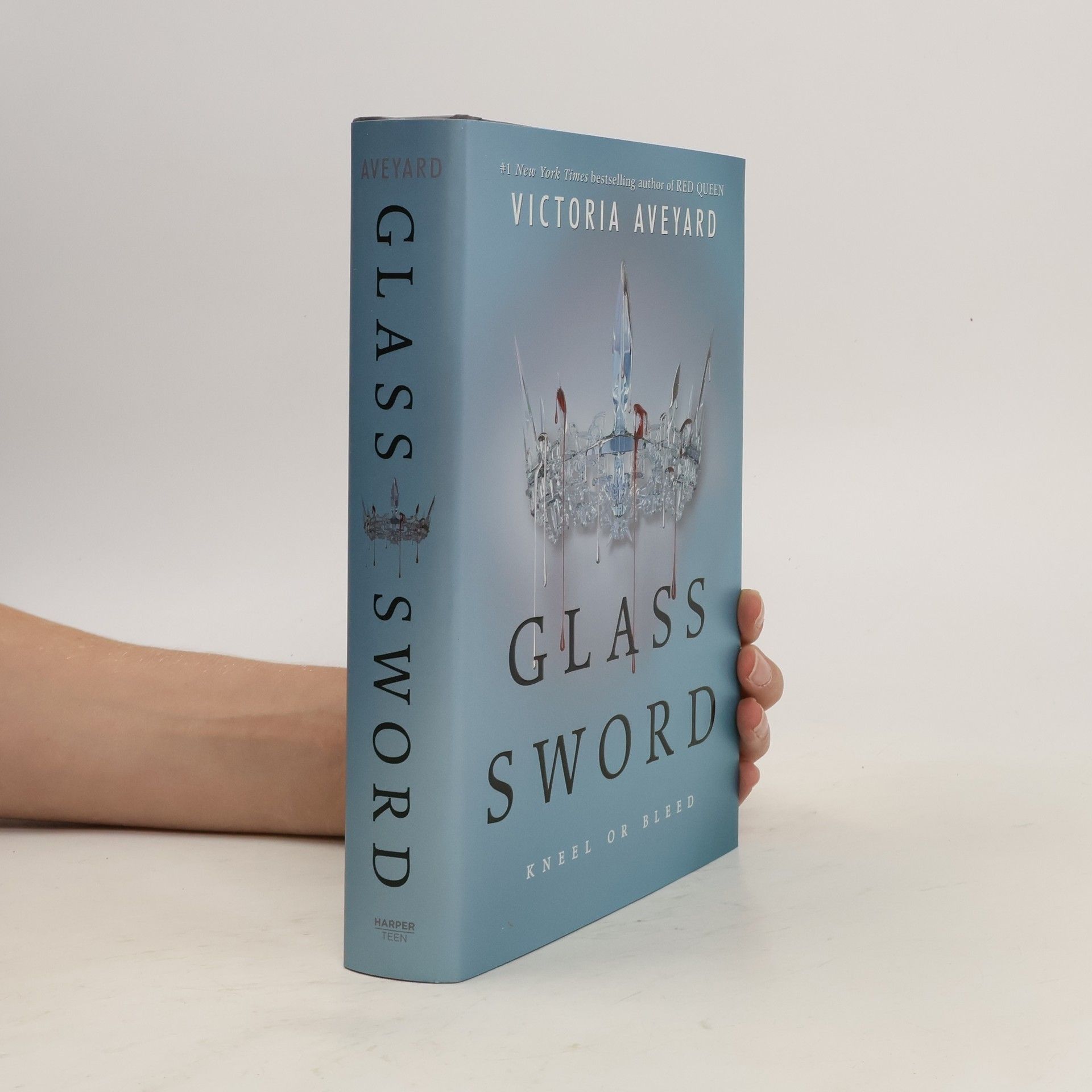Victoria Aveyardová Glass Sword