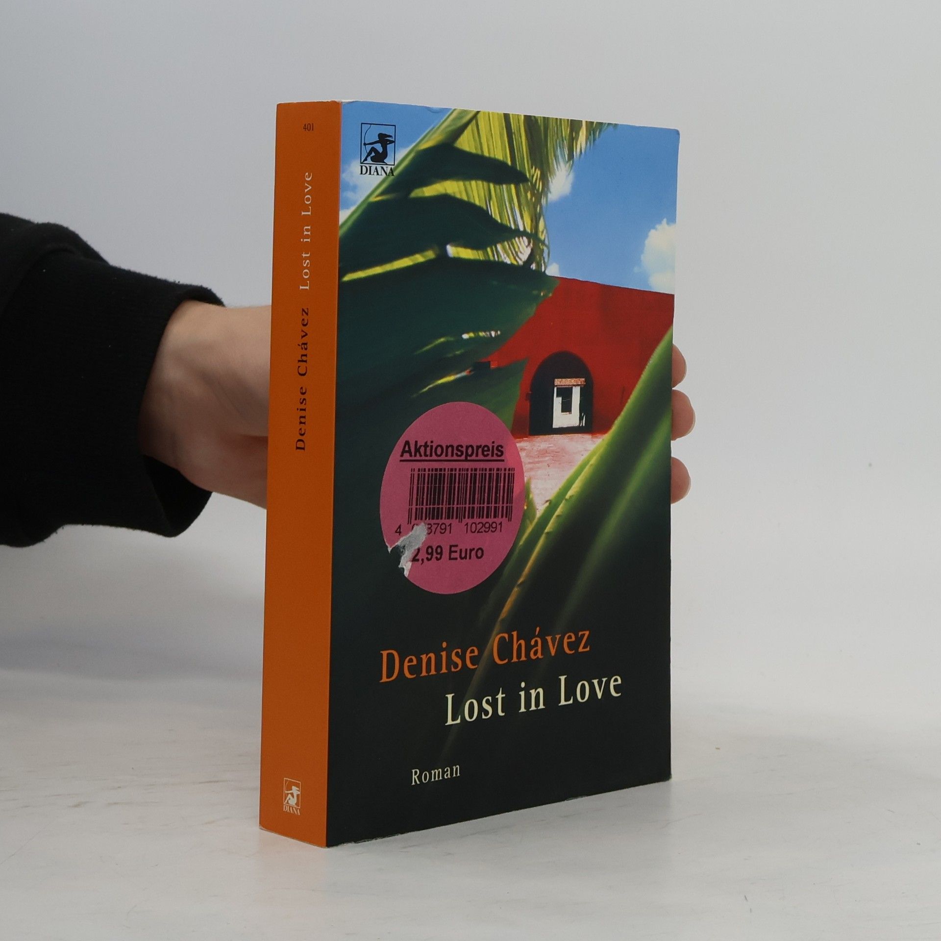 Denise Chávez Lost in love