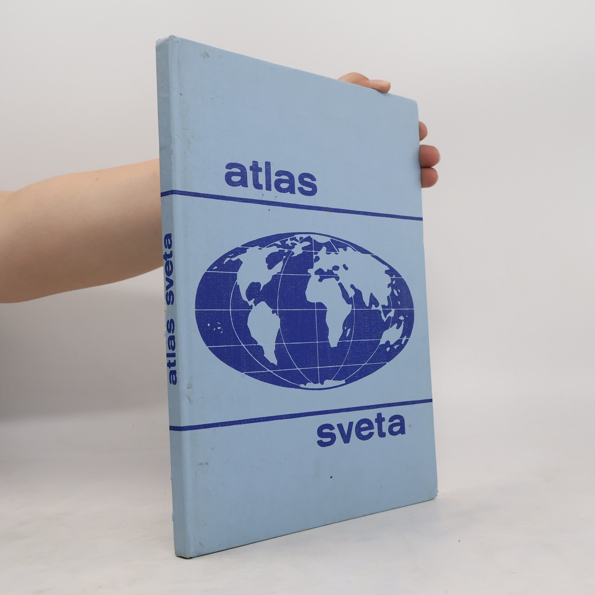 kolektiv Atlas sveta