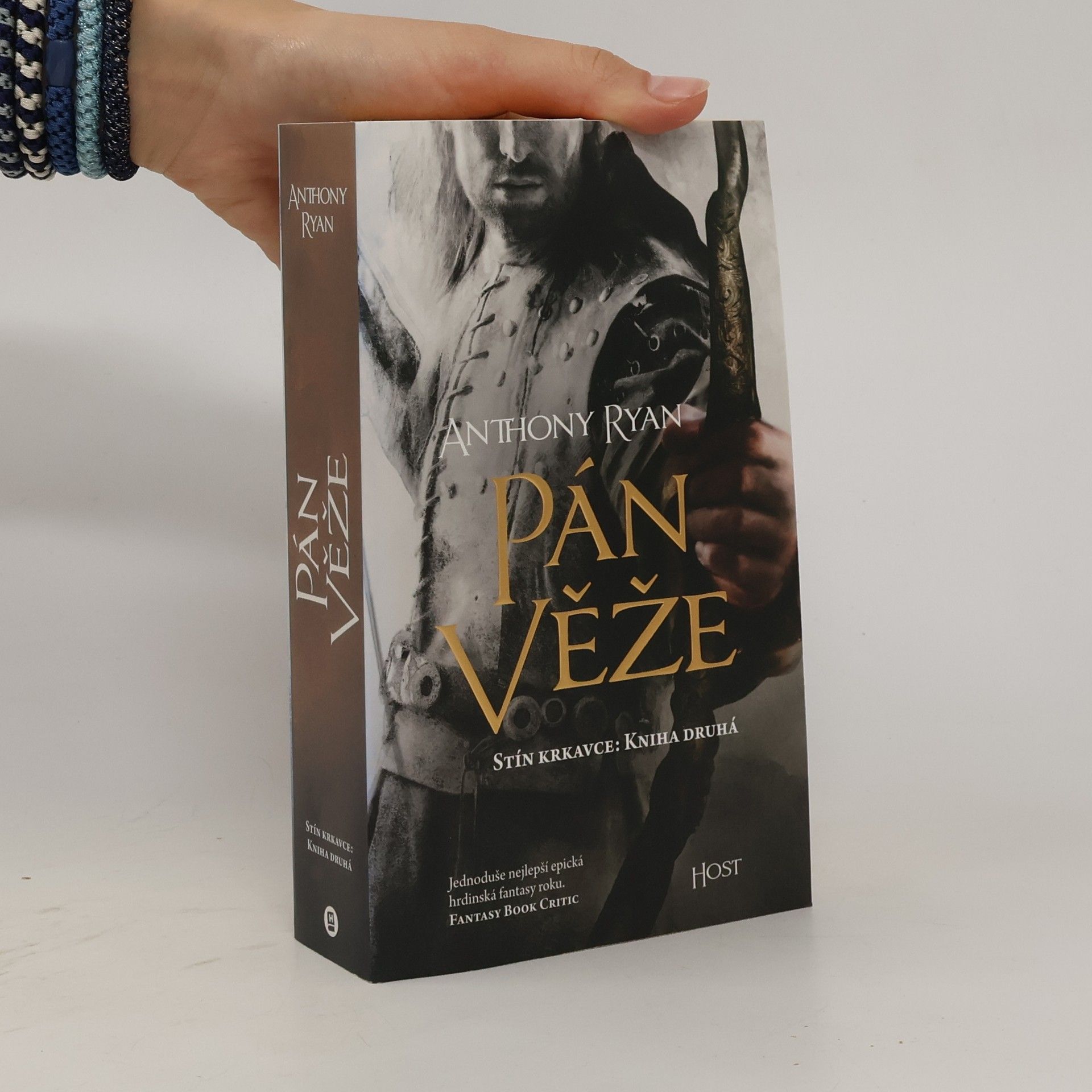 Anthony Ryan Pán věže. Stín krkavce. 2. díl