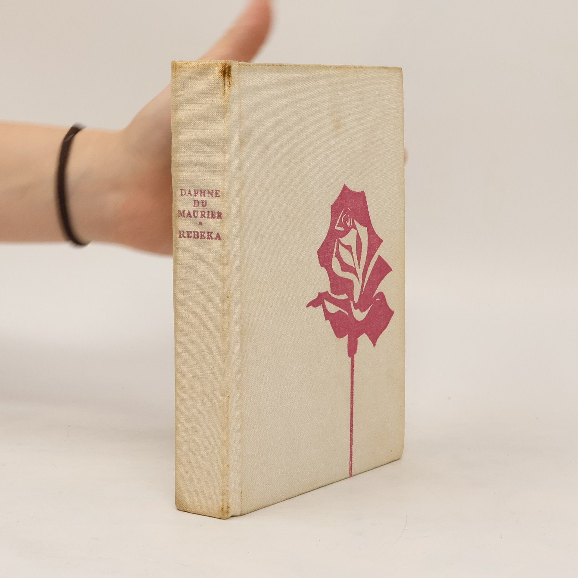 Daphne du Maurier Rebeka