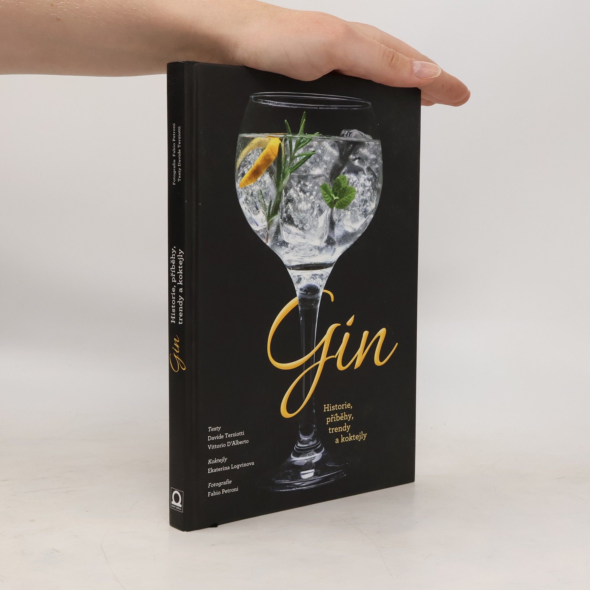 Davide Terziotti Gin : historie, příběhy, trendy a koktejly