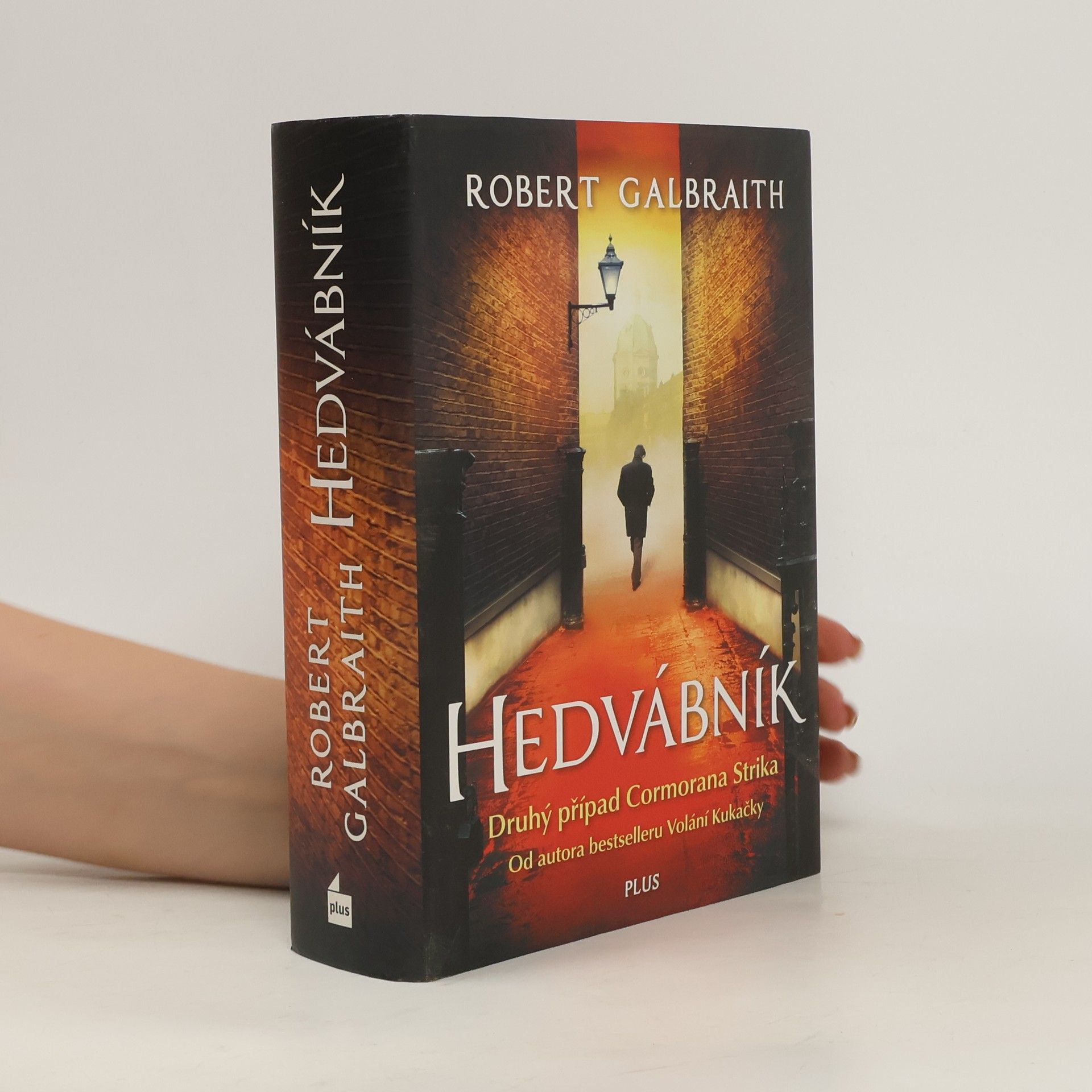 J. K. Rowling Hedvábník
