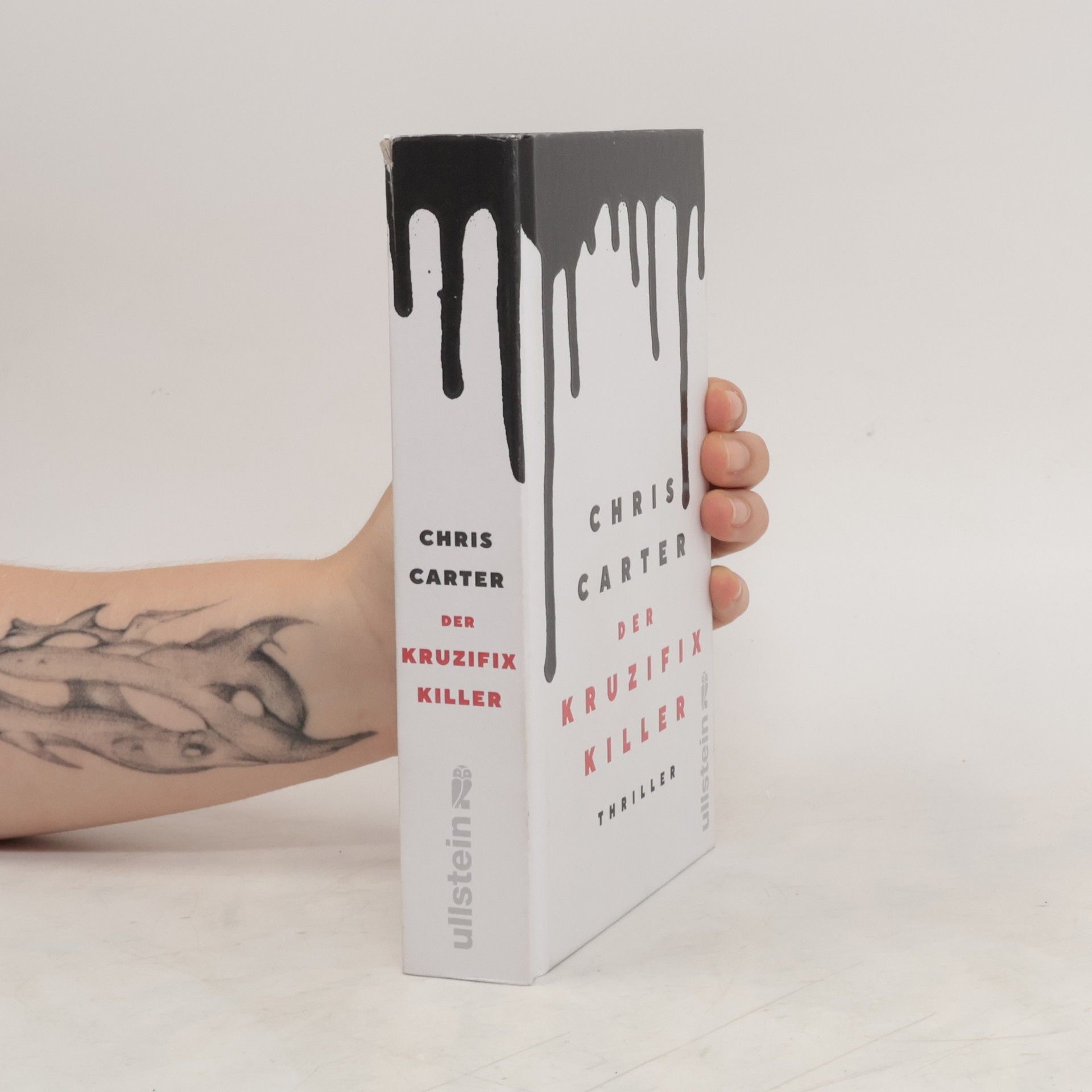 Chris Carter Der Kruzifix-Killer (Ein Hunter-und-Garcia-Thriller 1)