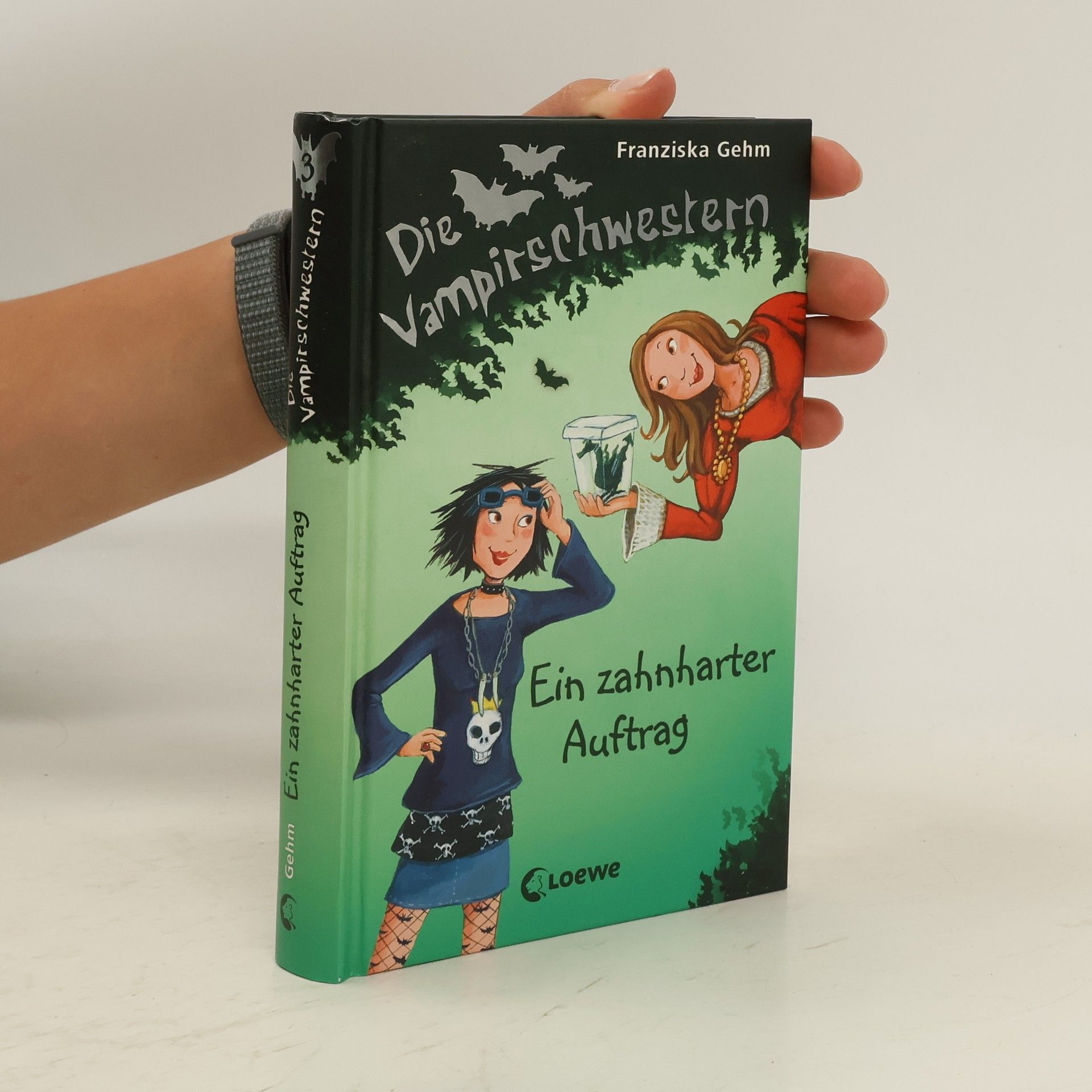Franziska Gehm Die Vampirschwestern. Ein zahnharter Auftrag