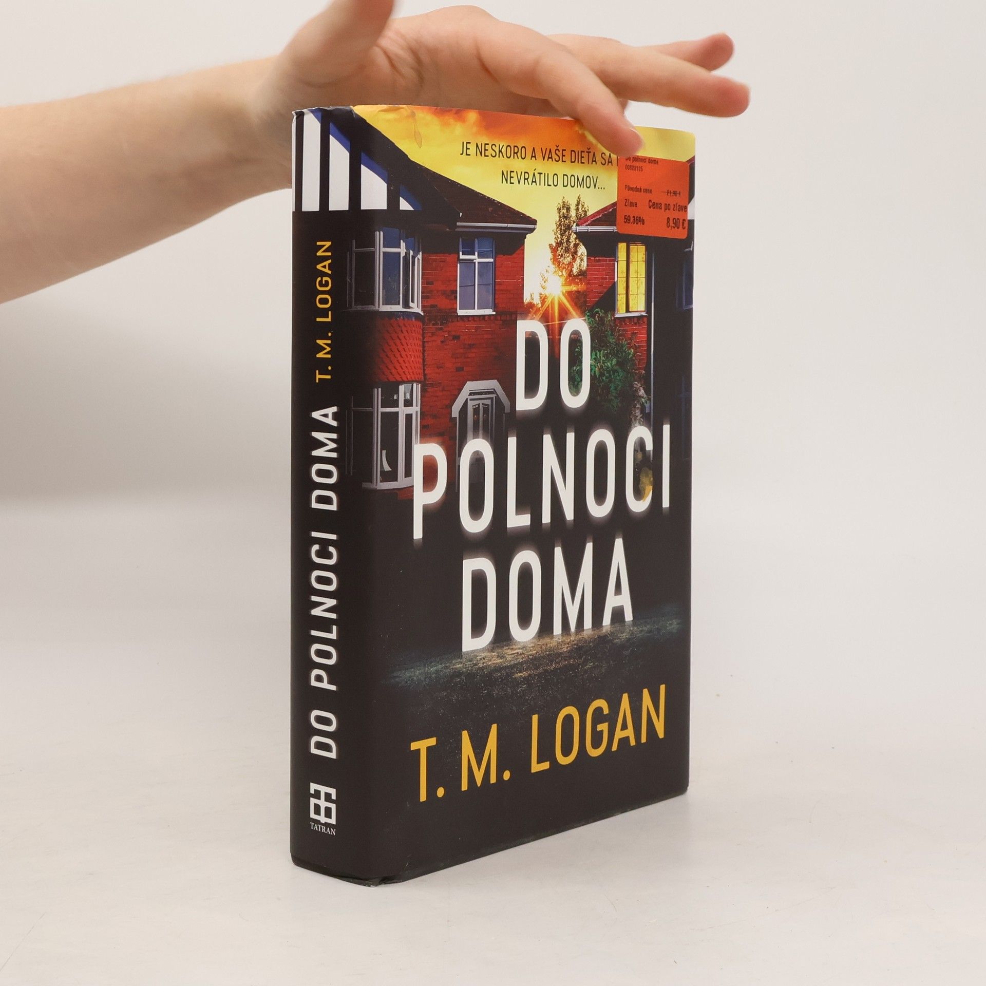 TM Logan Do polnoci doma