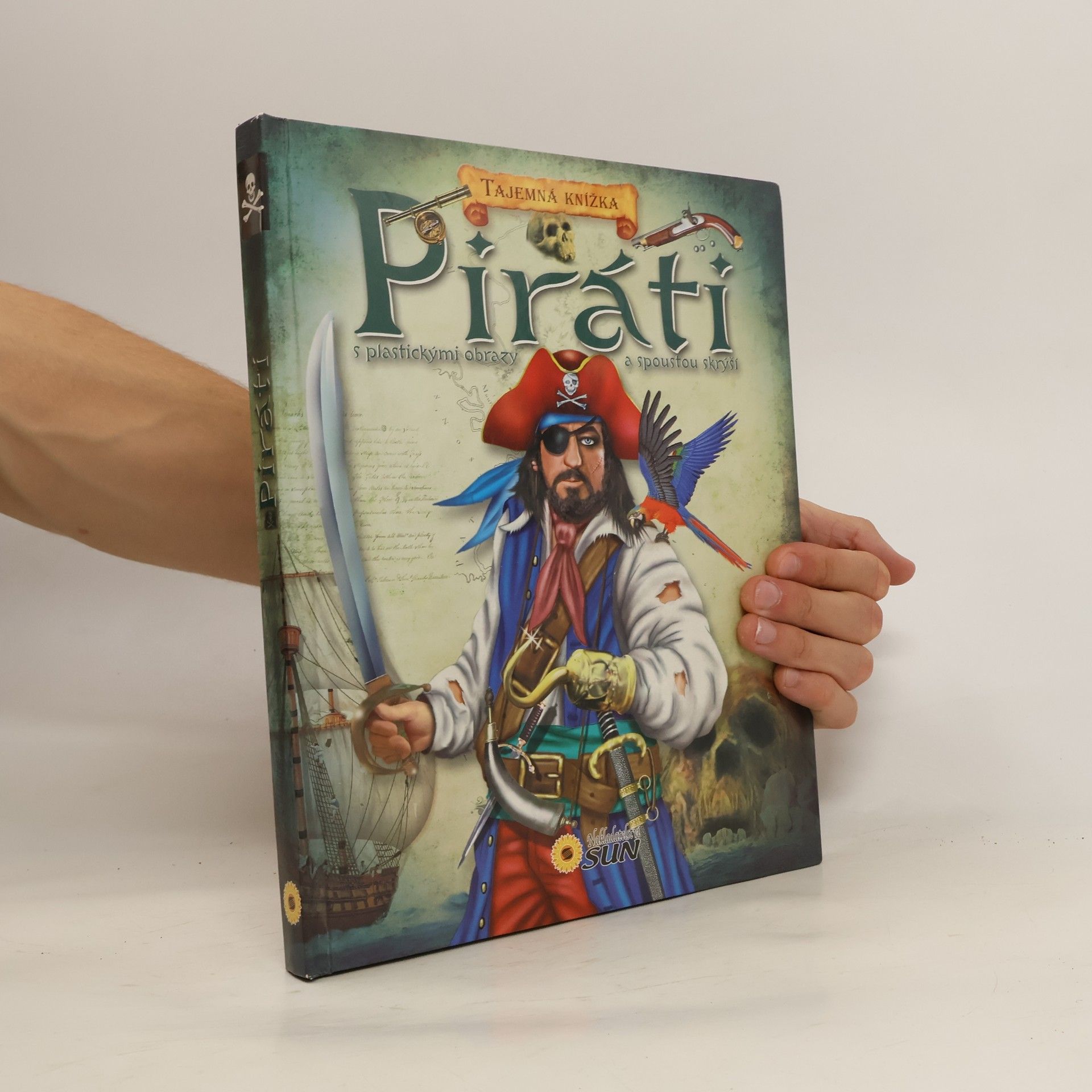 kolektiv Piráti : s plastickými obrazy a spoustou skrýší