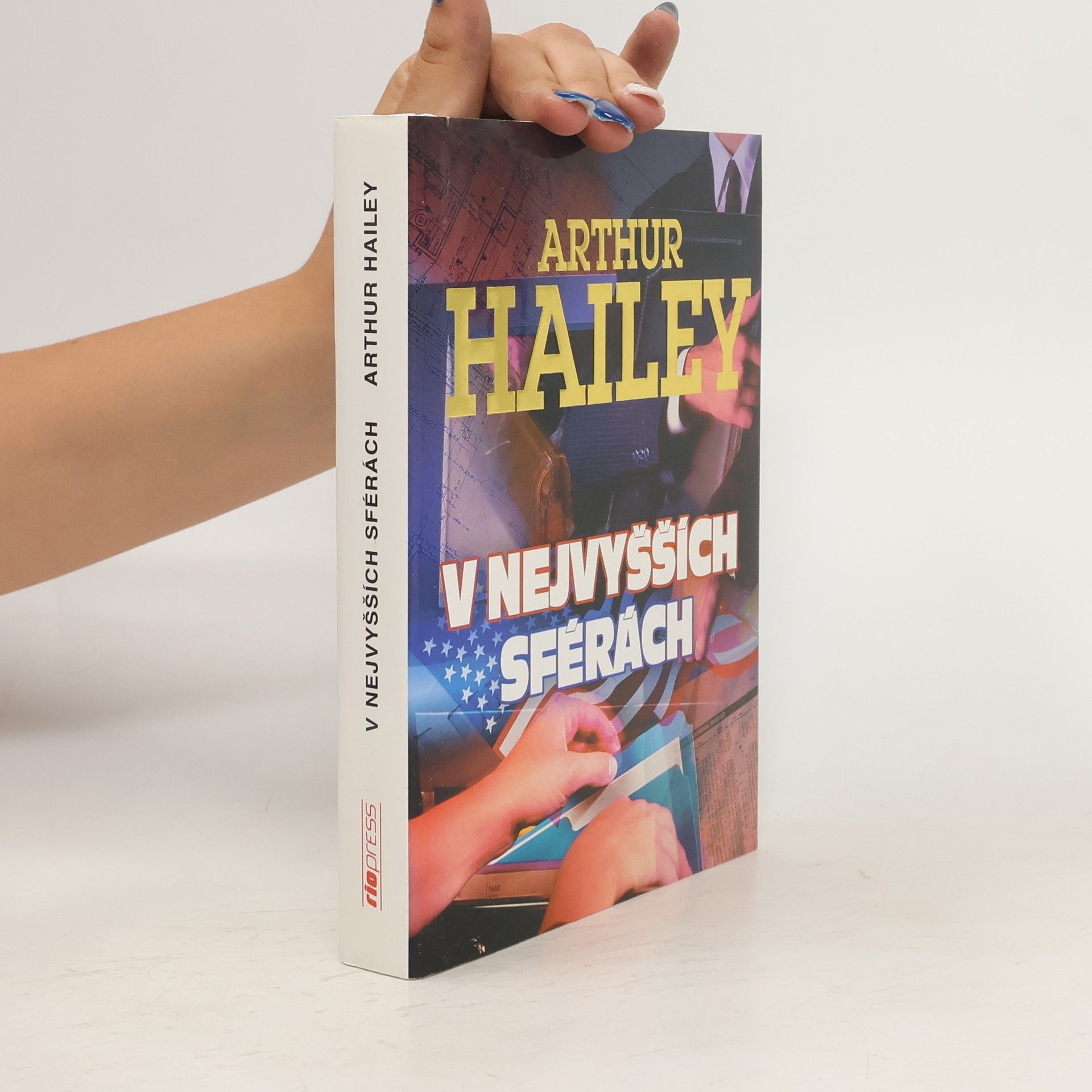 Arthur Hailey V nejvyšších sférách