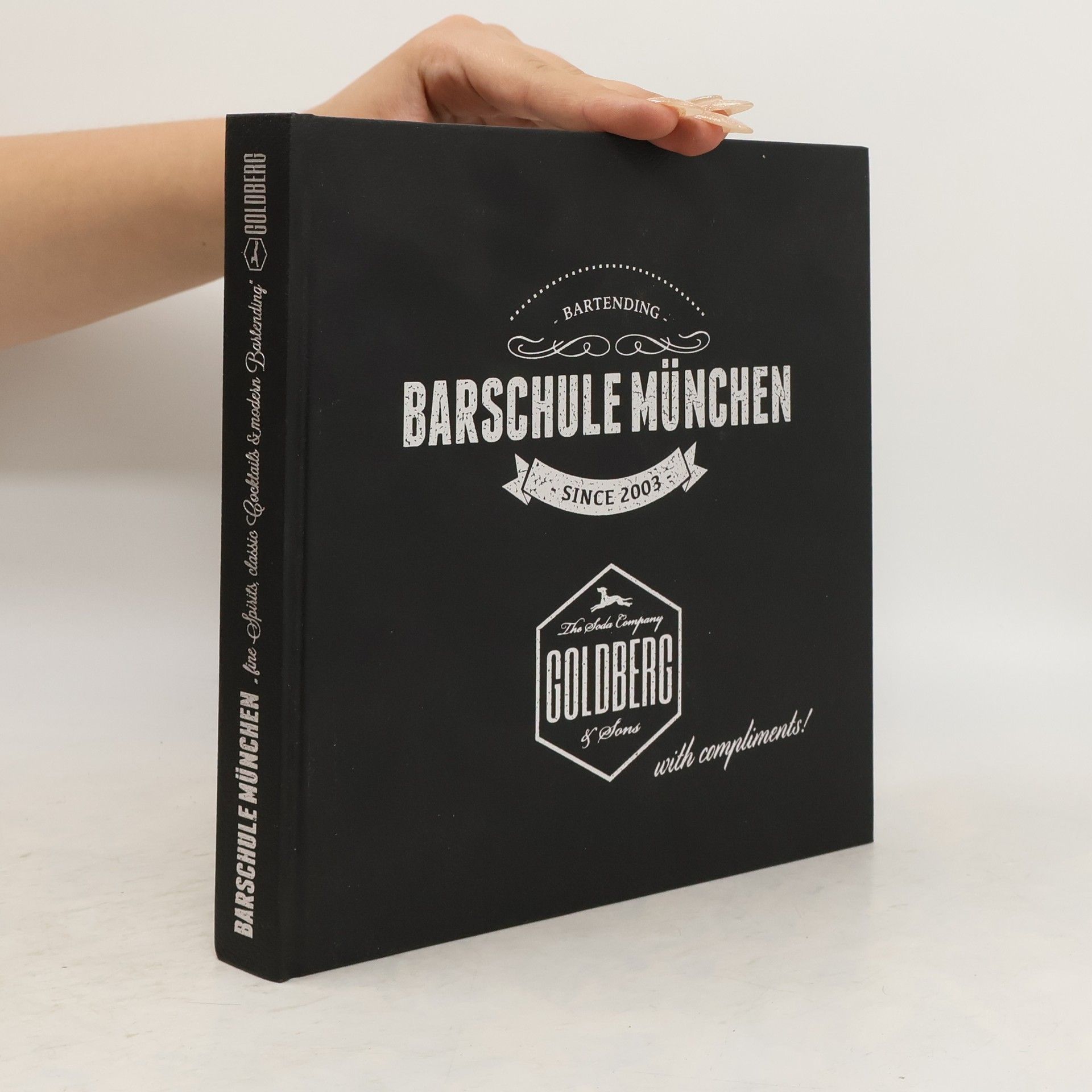 Anna Knorr Barschule München - bartending since 2003