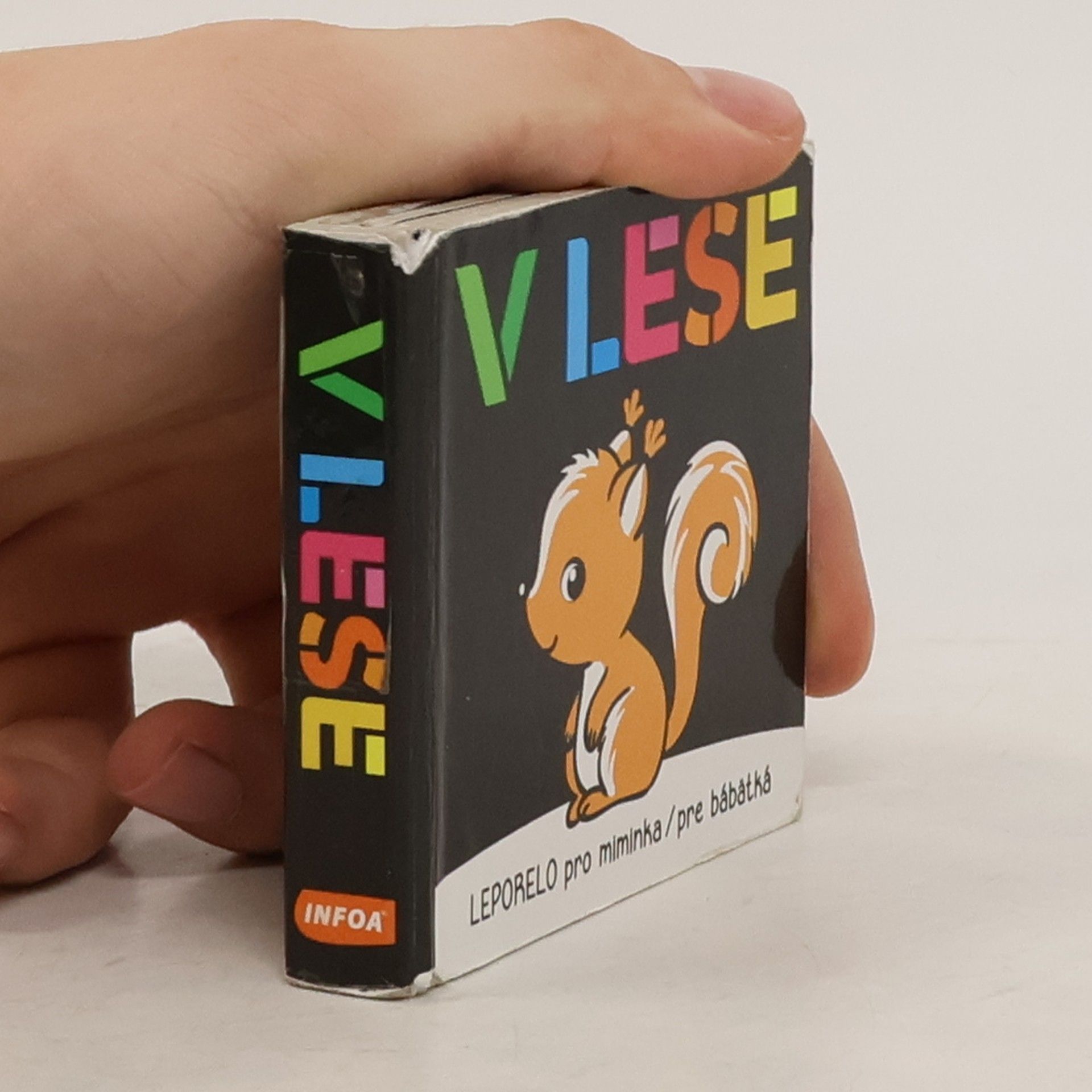 kolektiv V lese : leporelo pro miminka