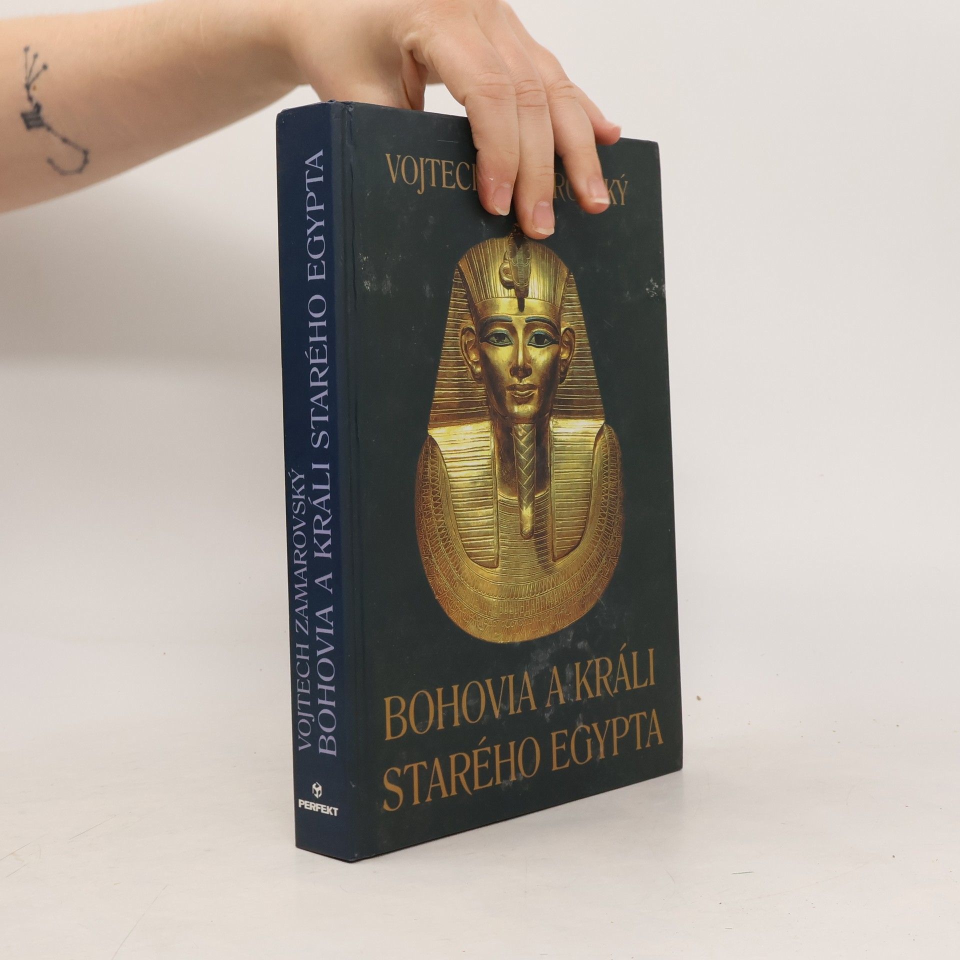 Vojtěch Zamarovský Bohovia a králi starého Egypta