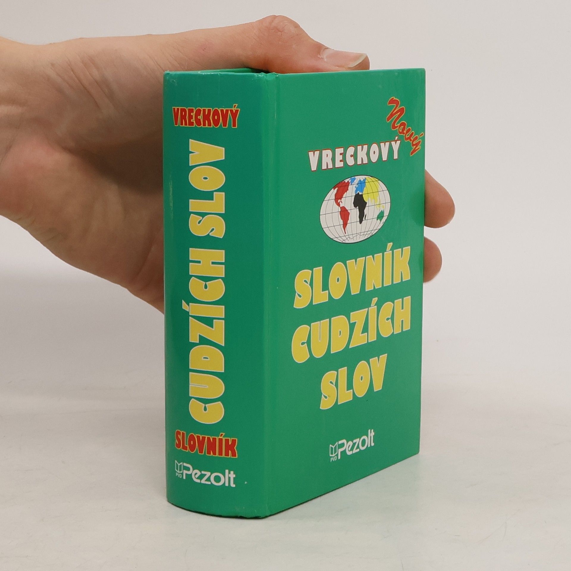 Zoltán Petráš Nový vreckový slovník cudzích slov