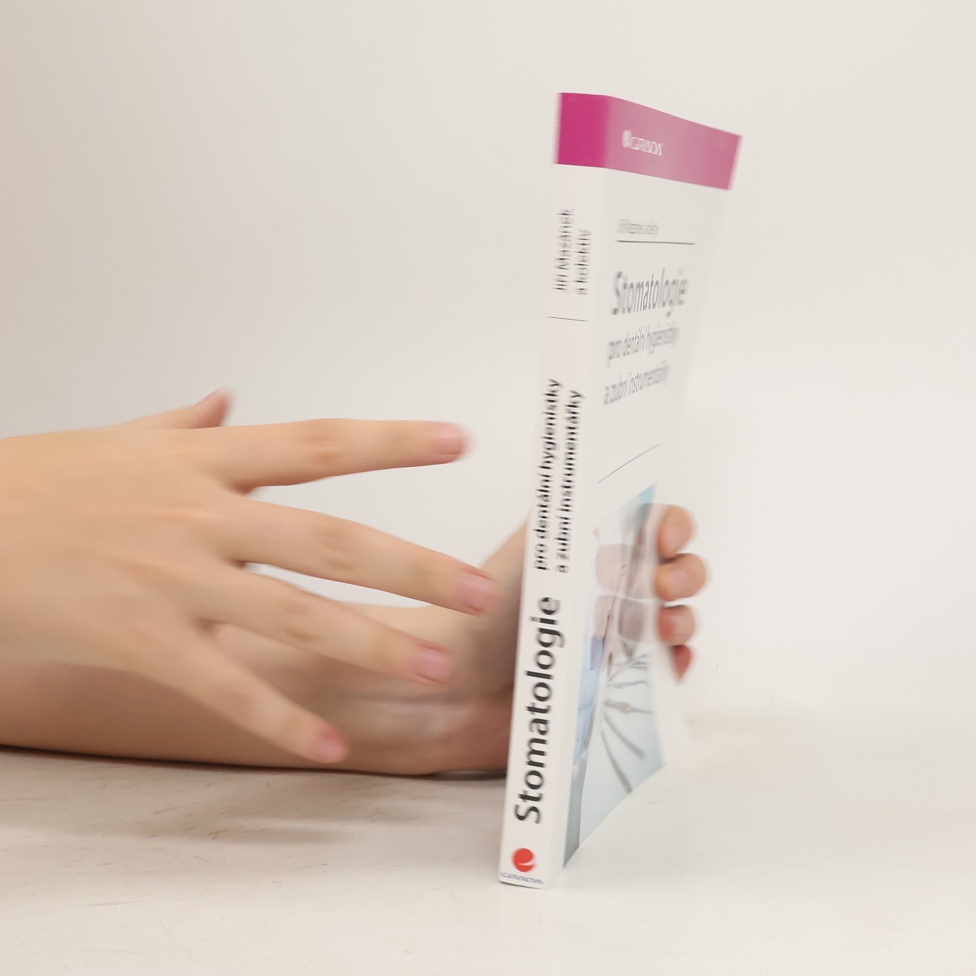 Jiří Mazánek Stomatologie pro dentální hygienistky a zubní instrumentářky