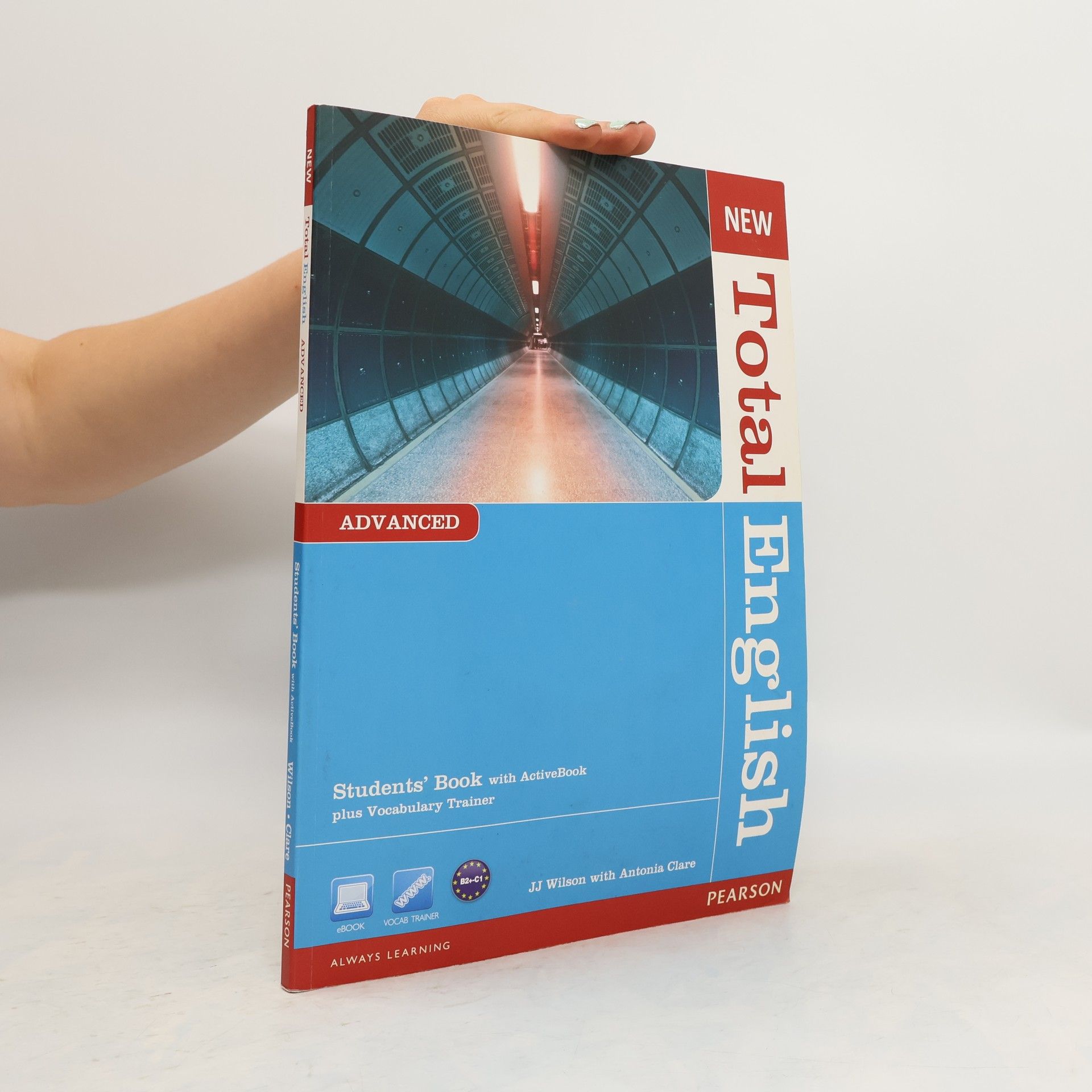 J. J. Wilson New total English. Advanced. Students' book