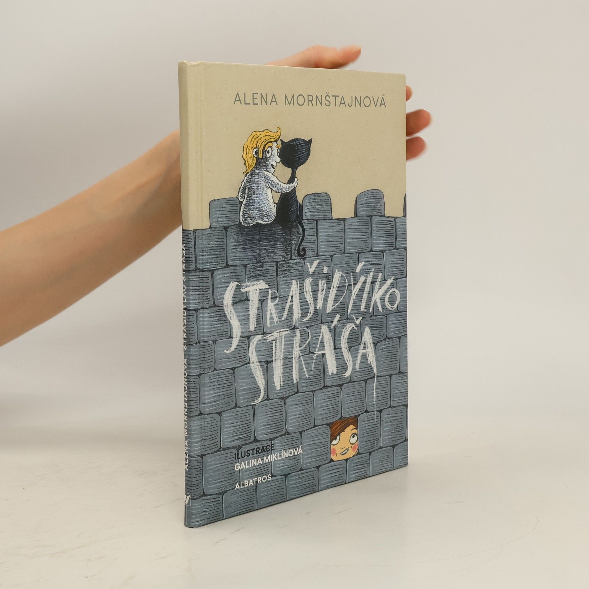 Alena Mornštajnová Strašidýlko Stráša