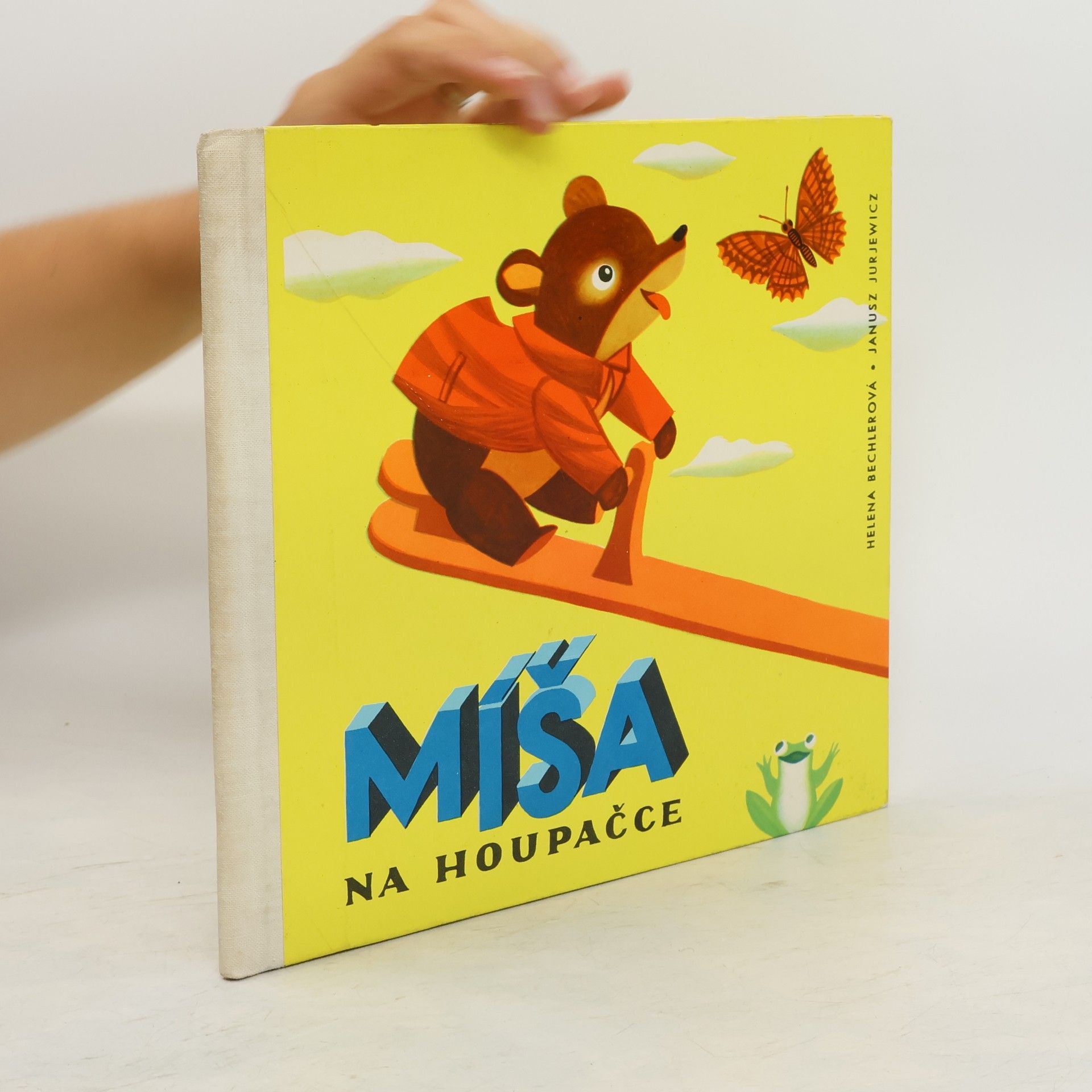 Helena Bechlerová Míša na houpačce