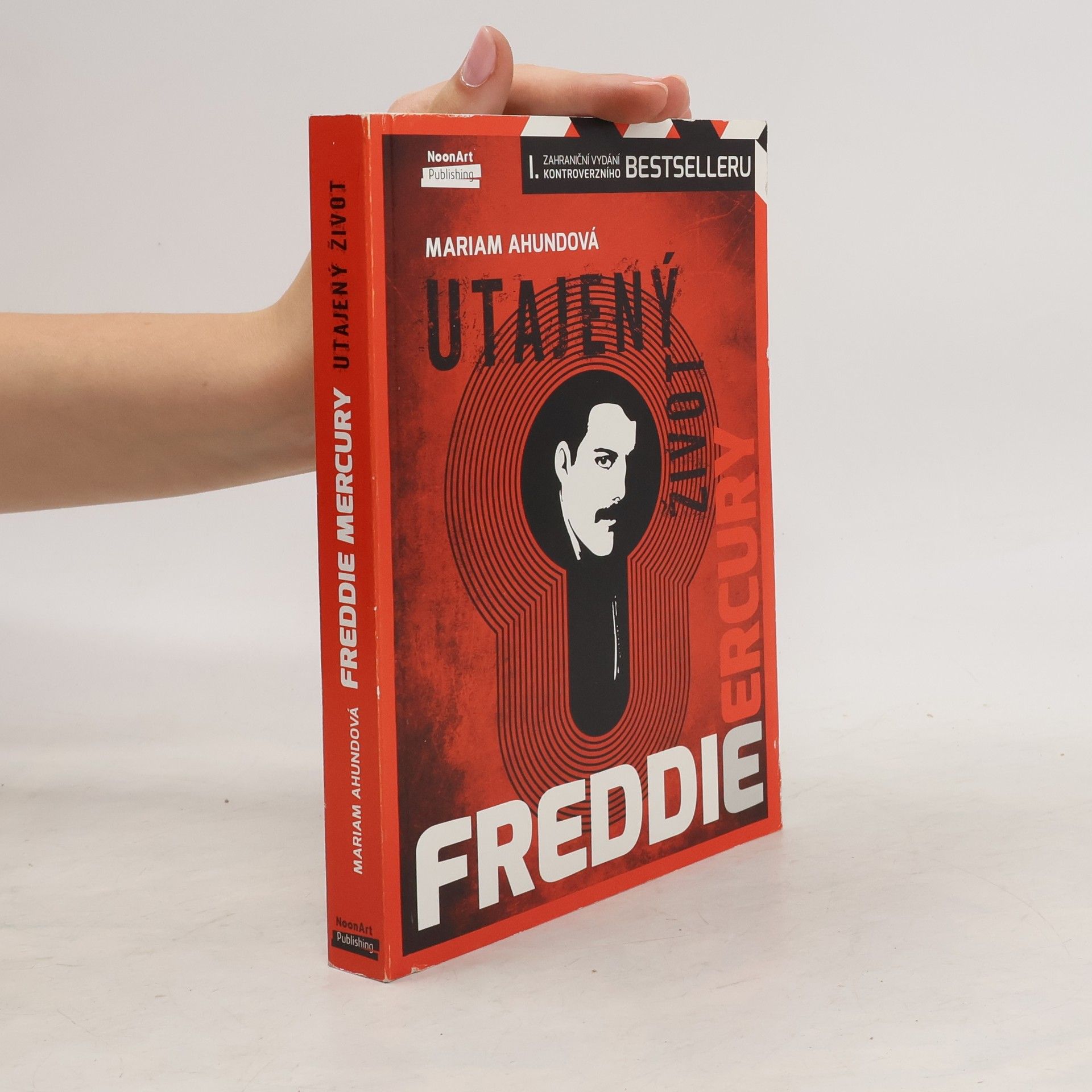 Mariam Achundova Freddie Mercury. Utajený život