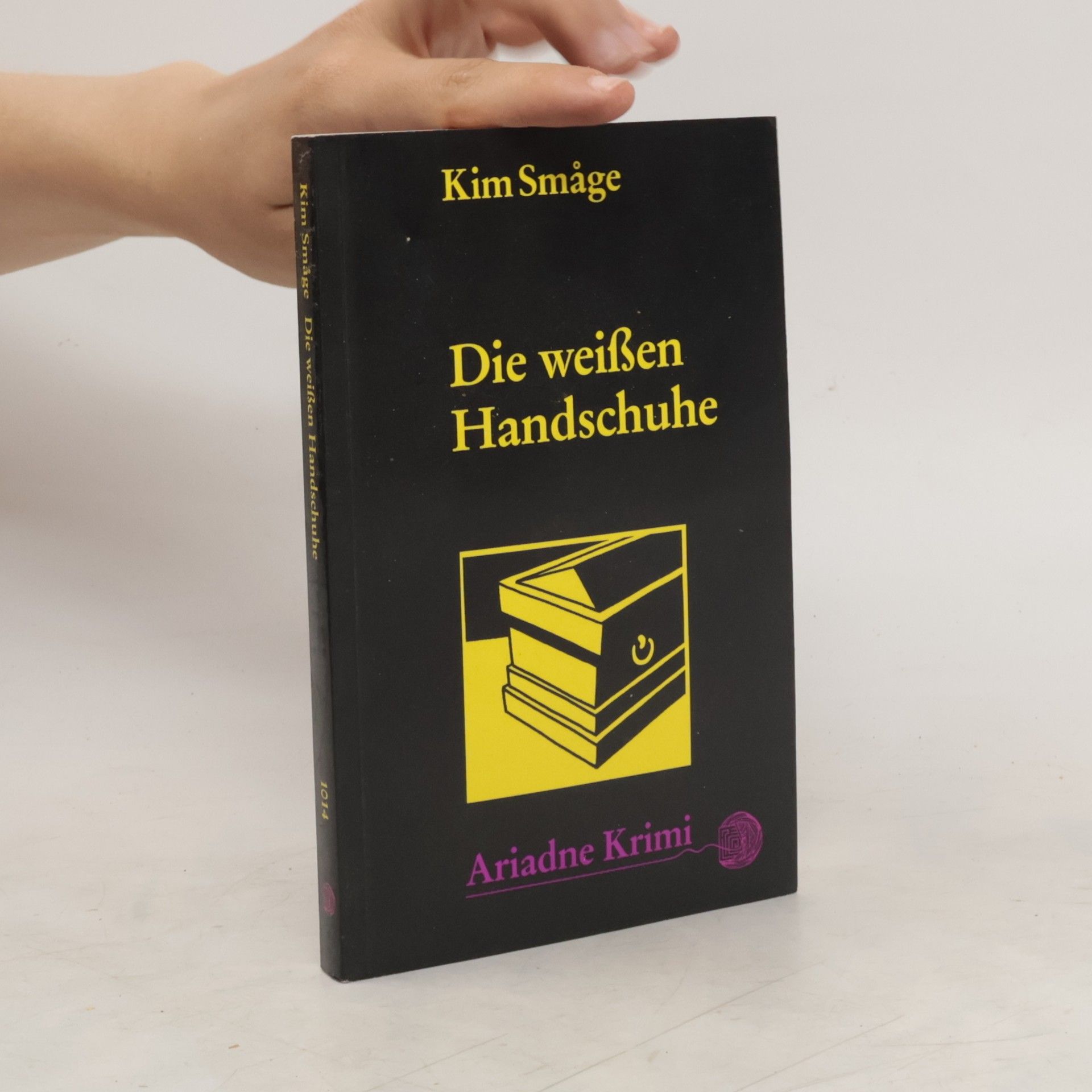 Kim Småge Die weissen Handschuhe
