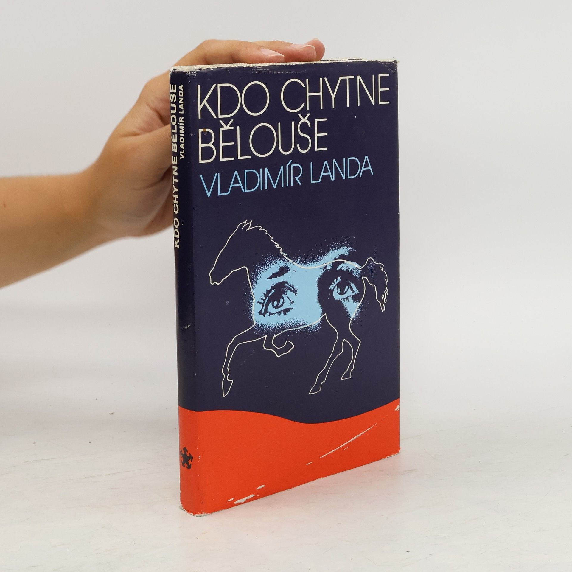 Vladimír Landa Kdo chytne bělouše