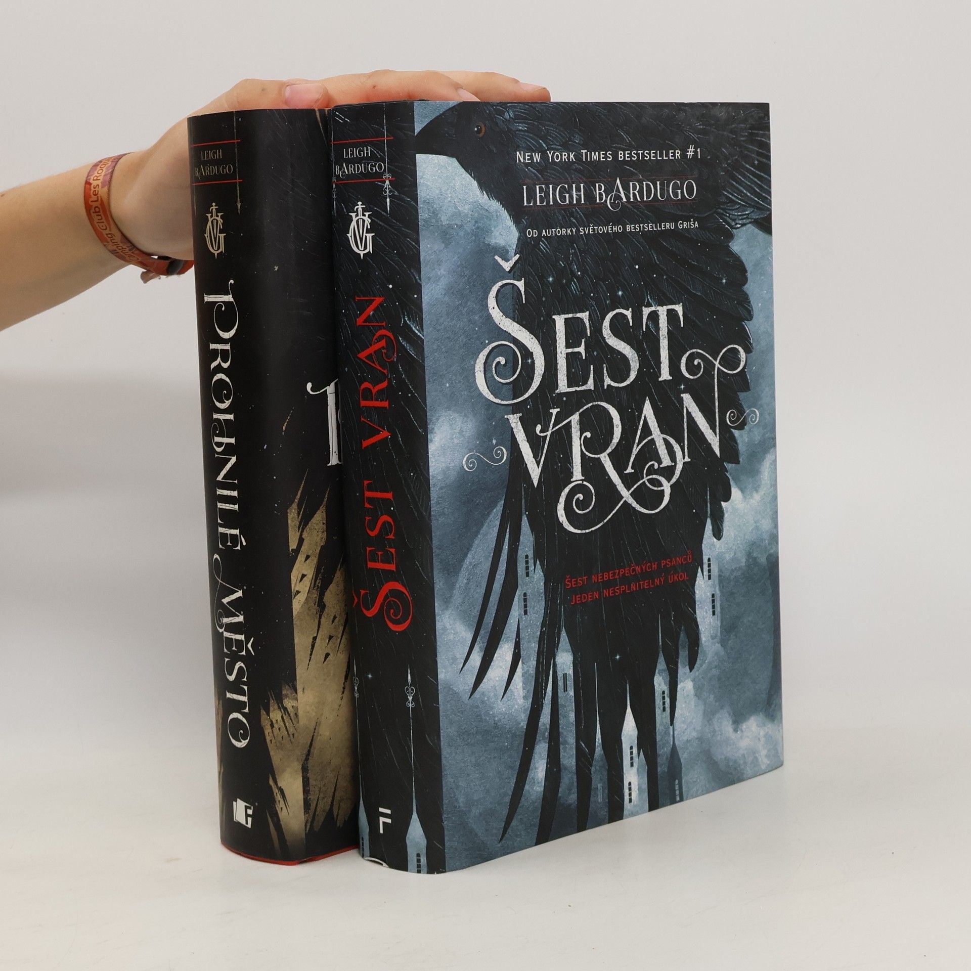 Leigh Bardugo Šest vran. Prohnilé město
