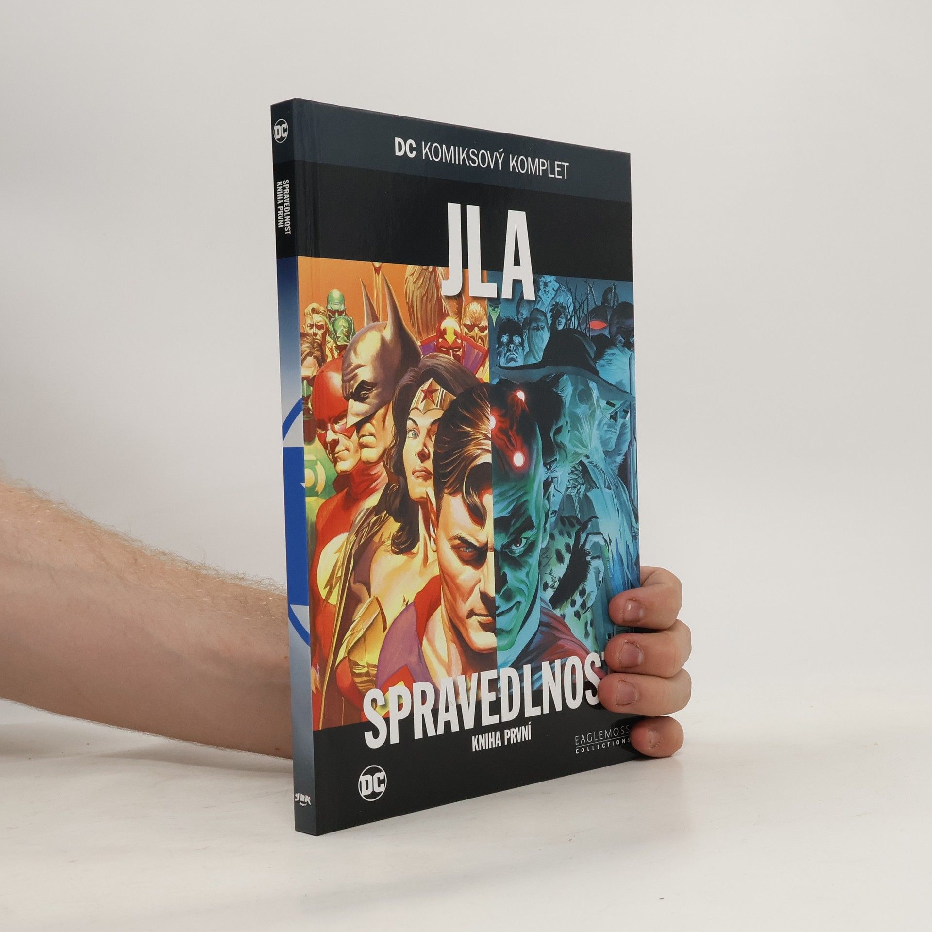 Grant Morrison DC 33. JLA Spravedlnost: Kniha první